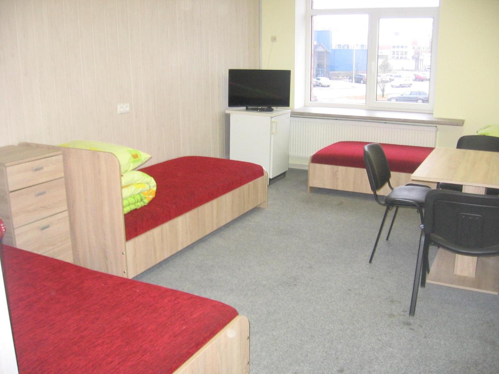 Triple Room with Bathroom - Photo 4