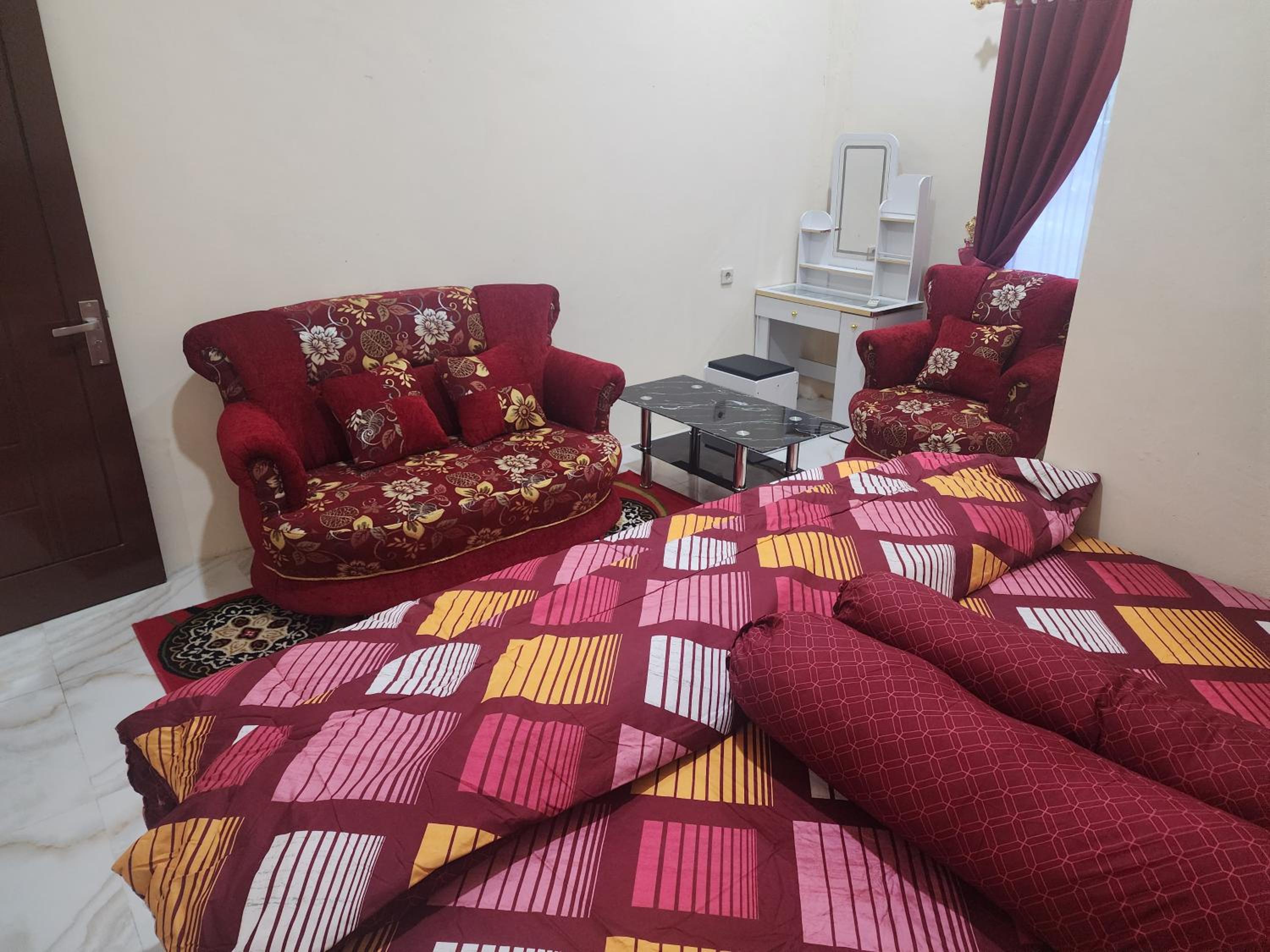 Family Room - Photo 13