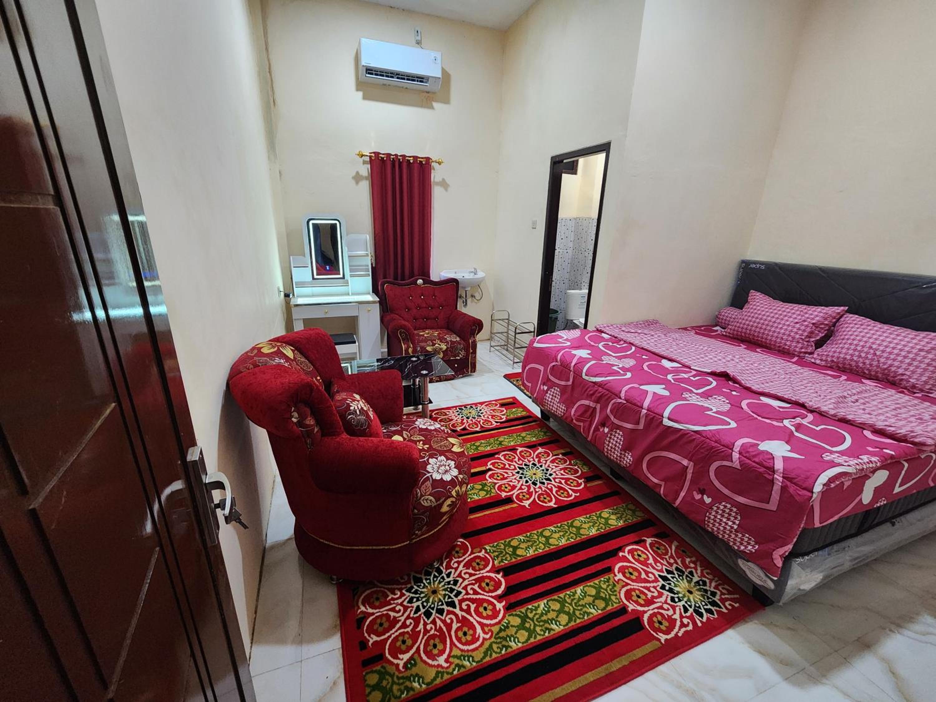 Family Room - Photo 15