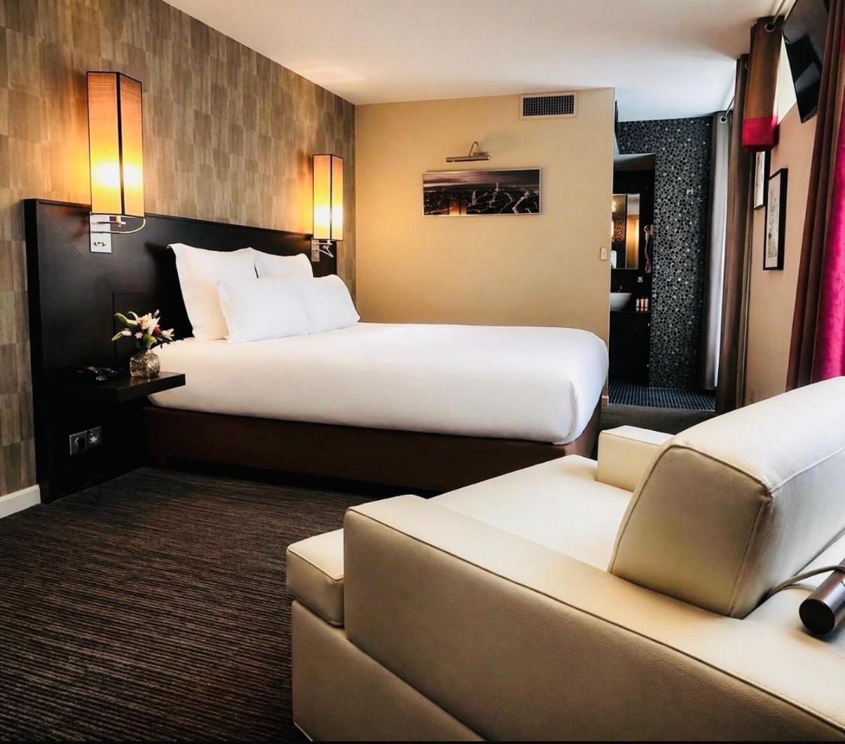 Triple Room - Deluxe photo 1