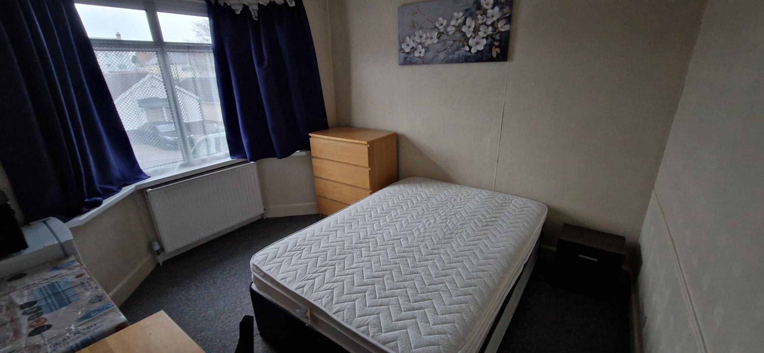 Double Room with Shared Bathroom