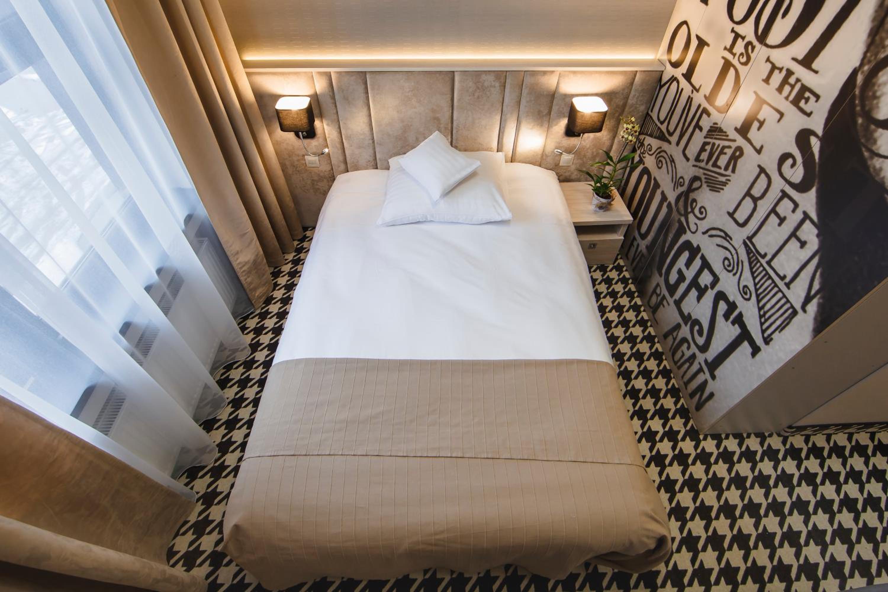 Single Room photo 2