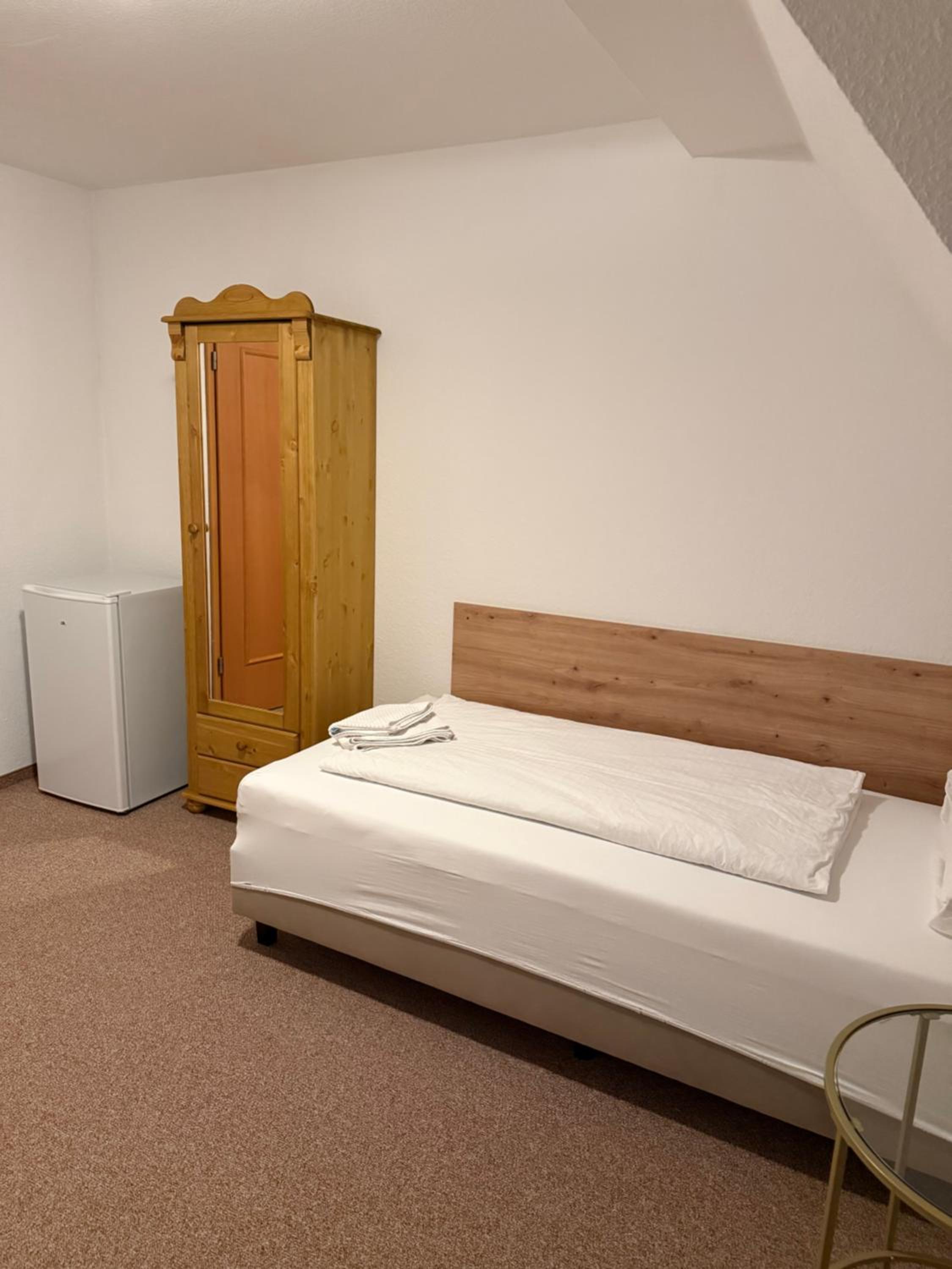 Budget Single Room photo 3