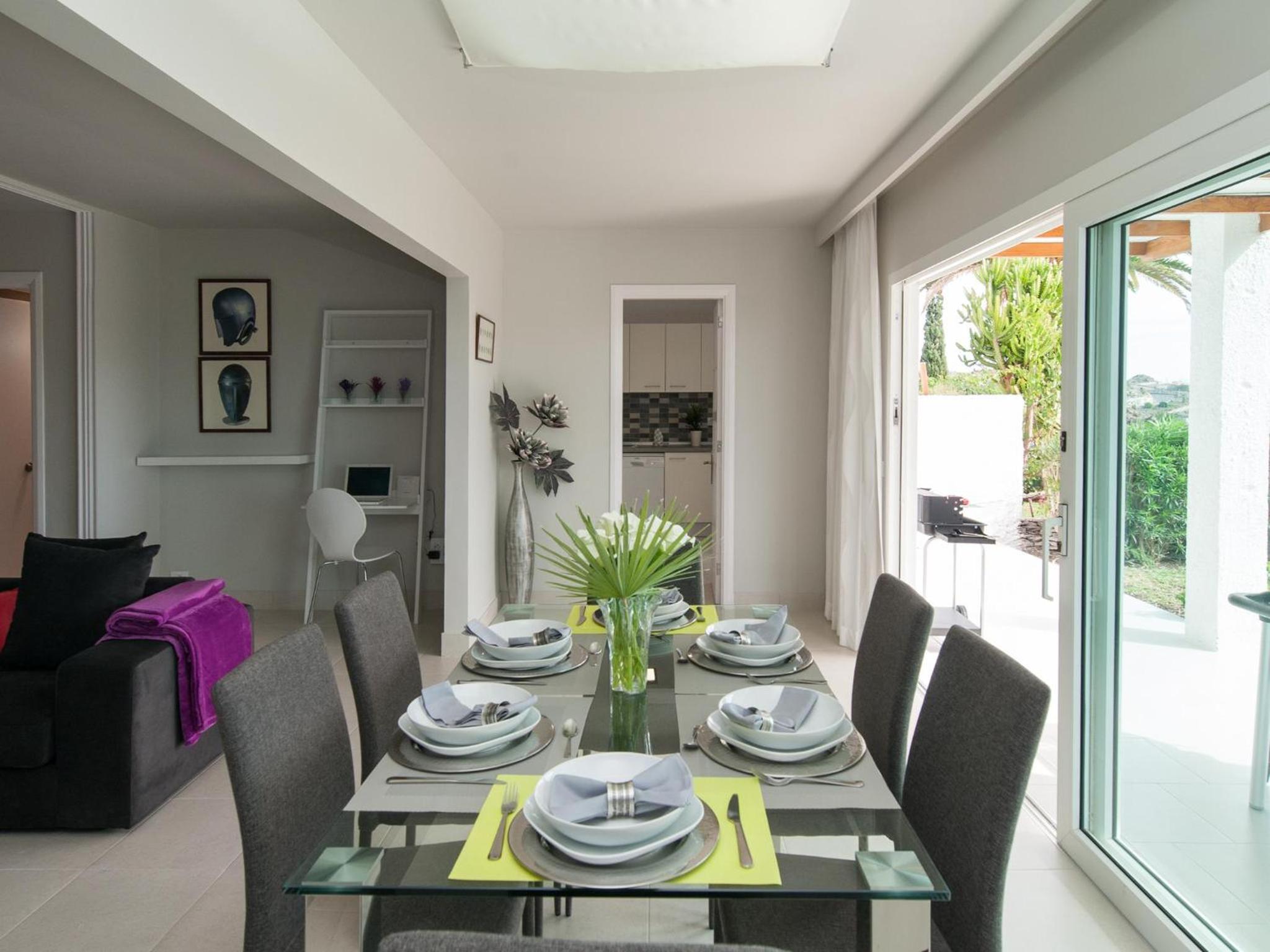 Three-Bedroom House photo 2