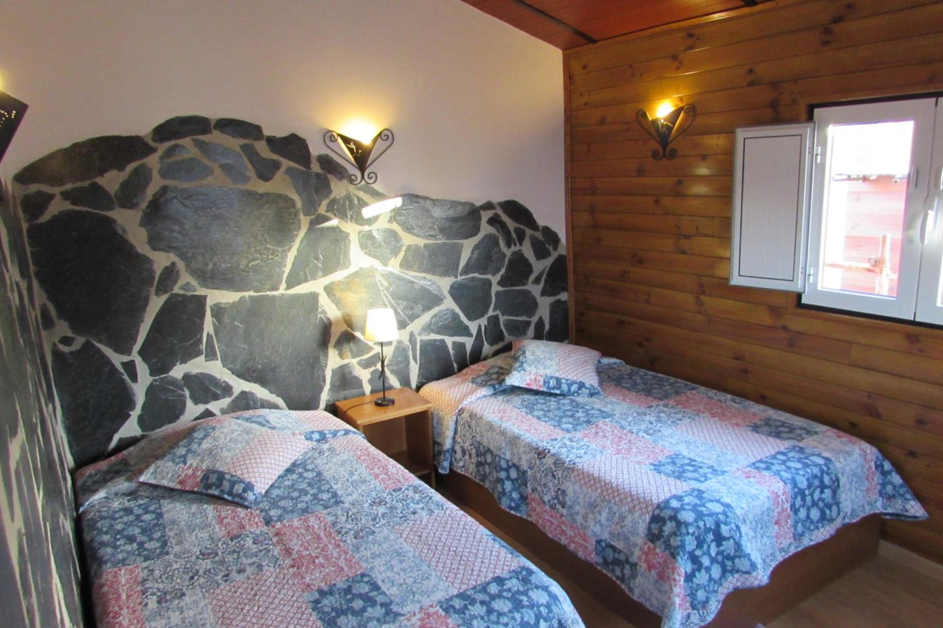 Bungalow (2 Adults + 2 Children) photo 1