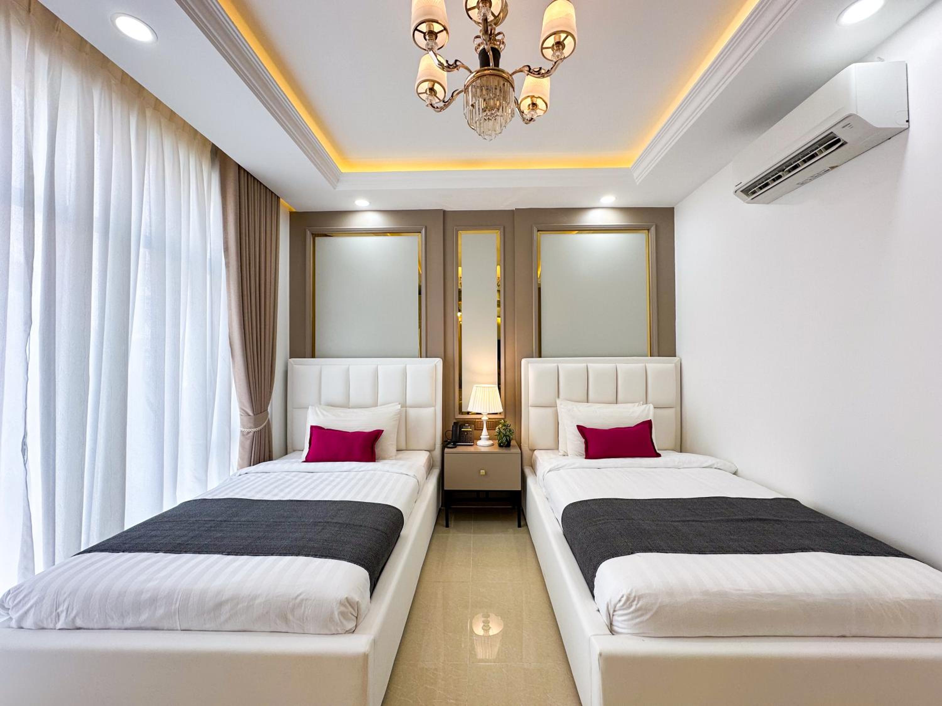 Superior Twin Room - Photo 5