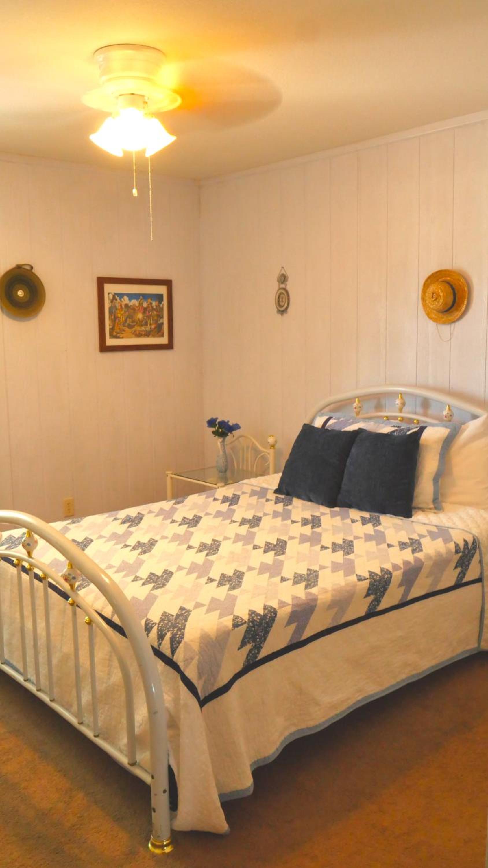 Deluxe Queen Room photo 2