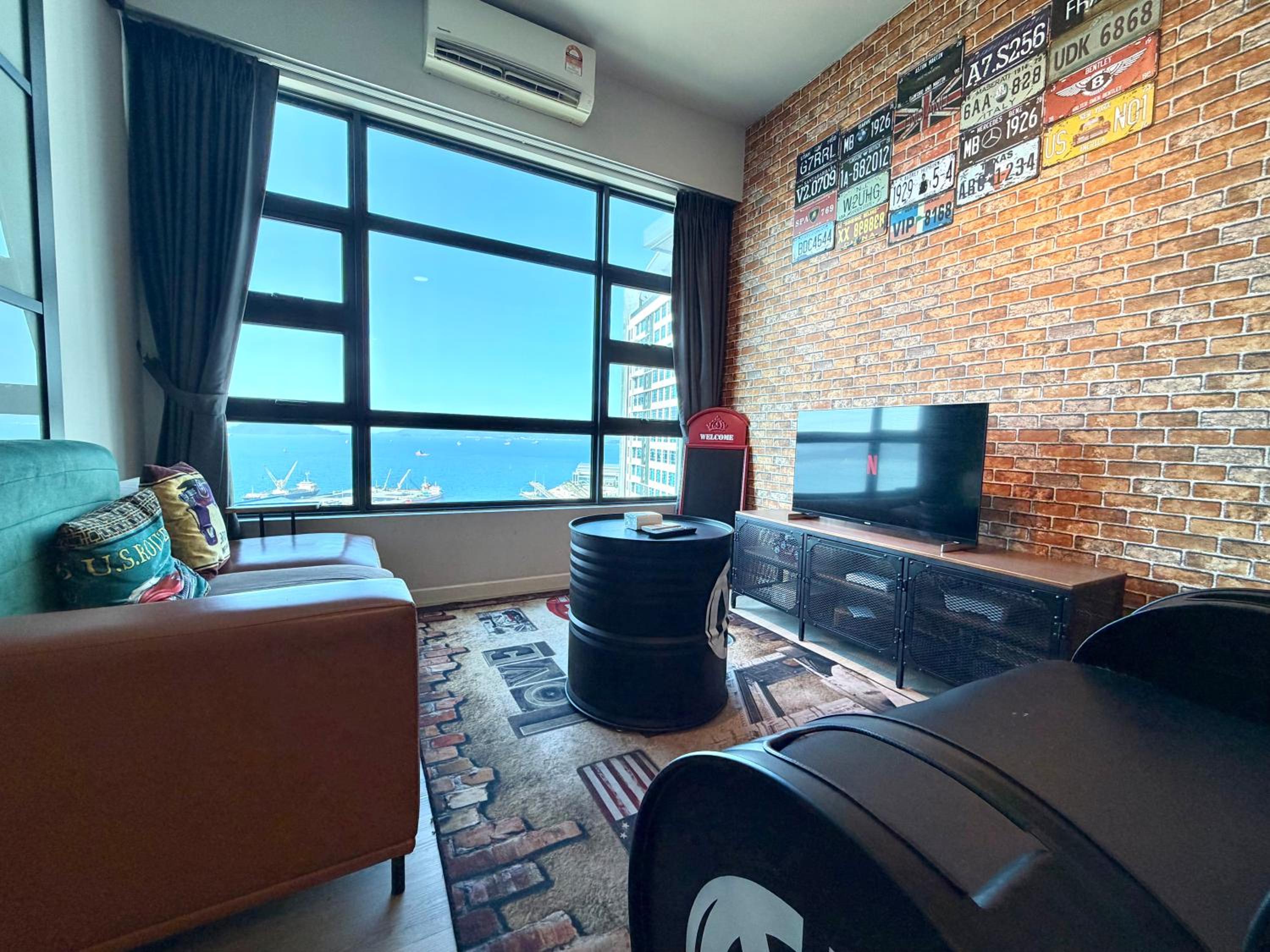 Two-Bedroom Apartment with Ocean View photo 2