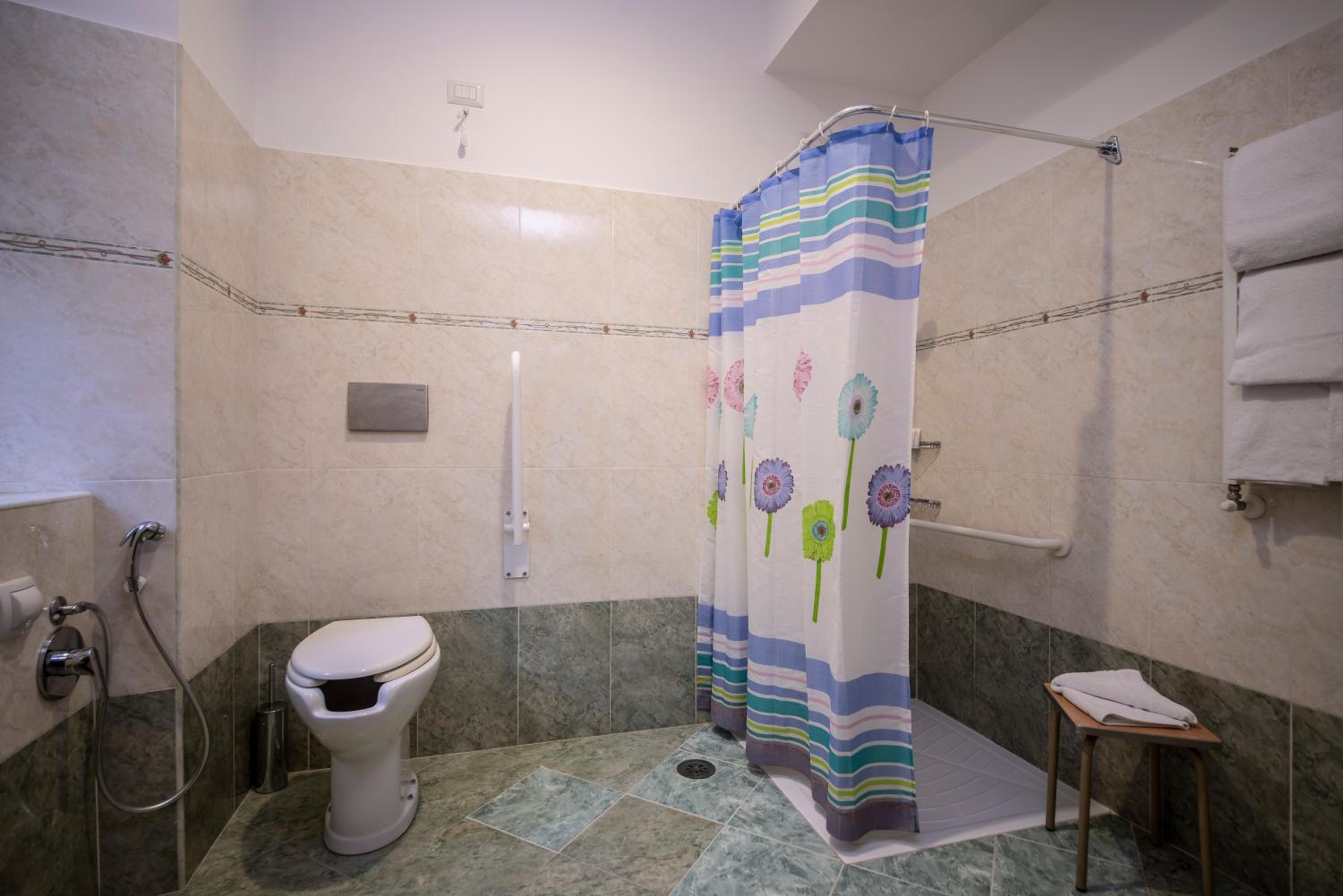 Twin Room - Disability Access