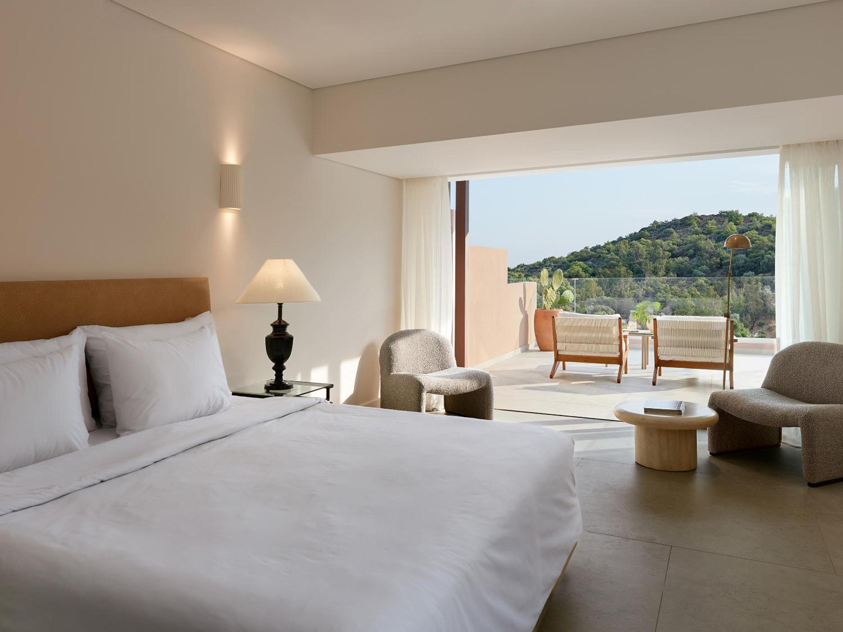 Deluxe Forest Room - Photo 1