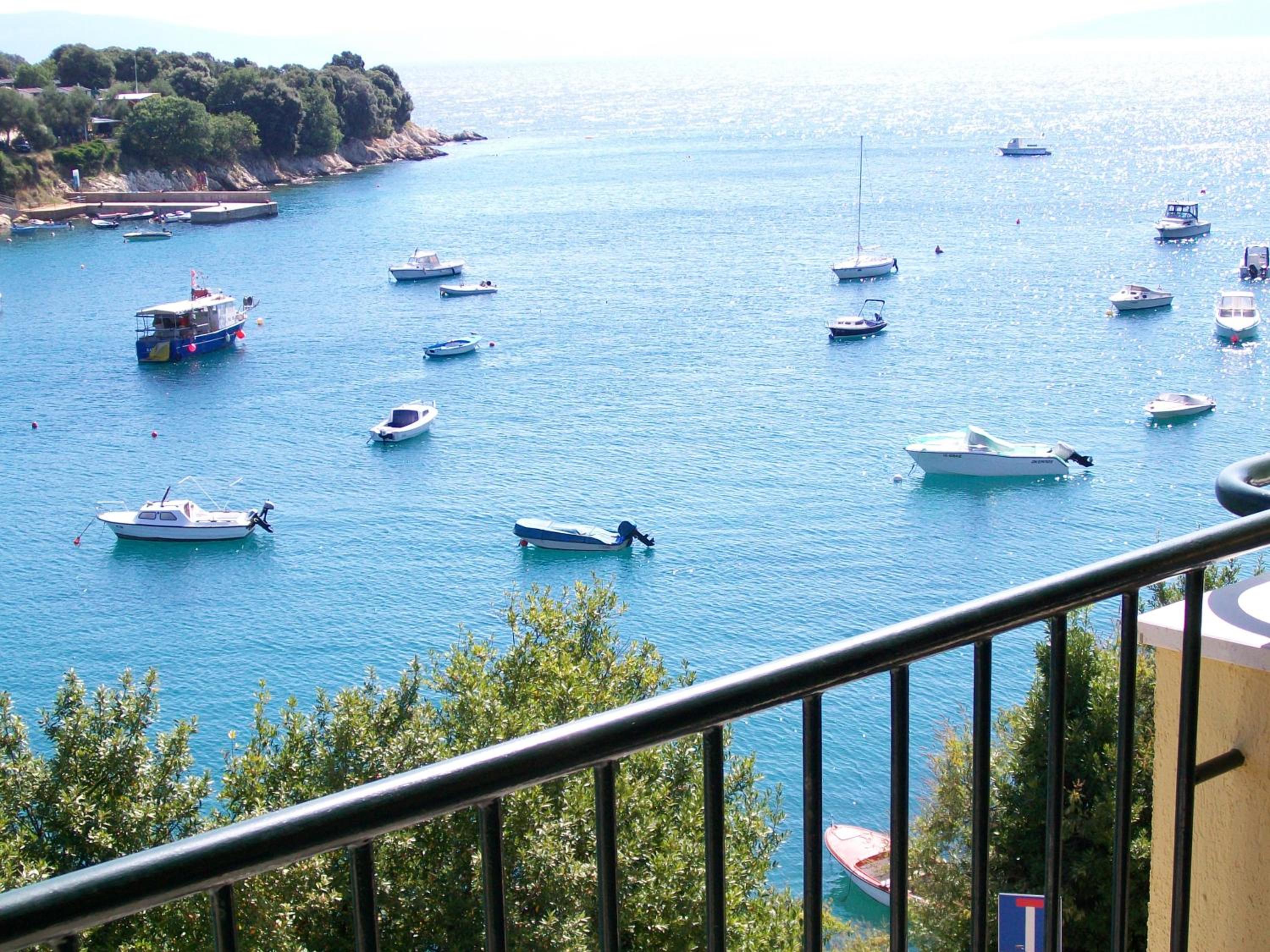 Two-Bedroom Apartment with Terrace and Sea View - 1 - Photo 28
