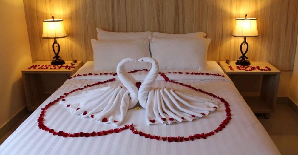 Large Double Room photo 3