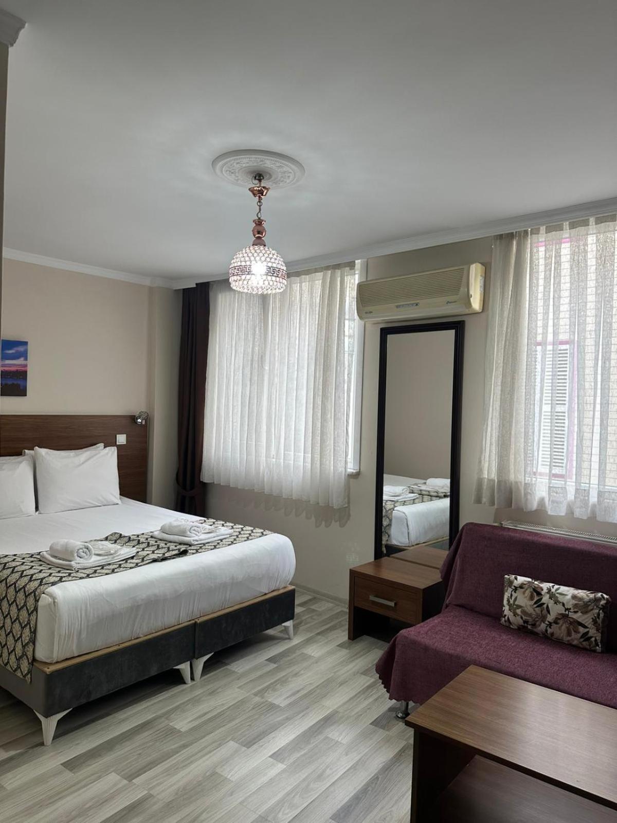 Budget Double Room photo 1