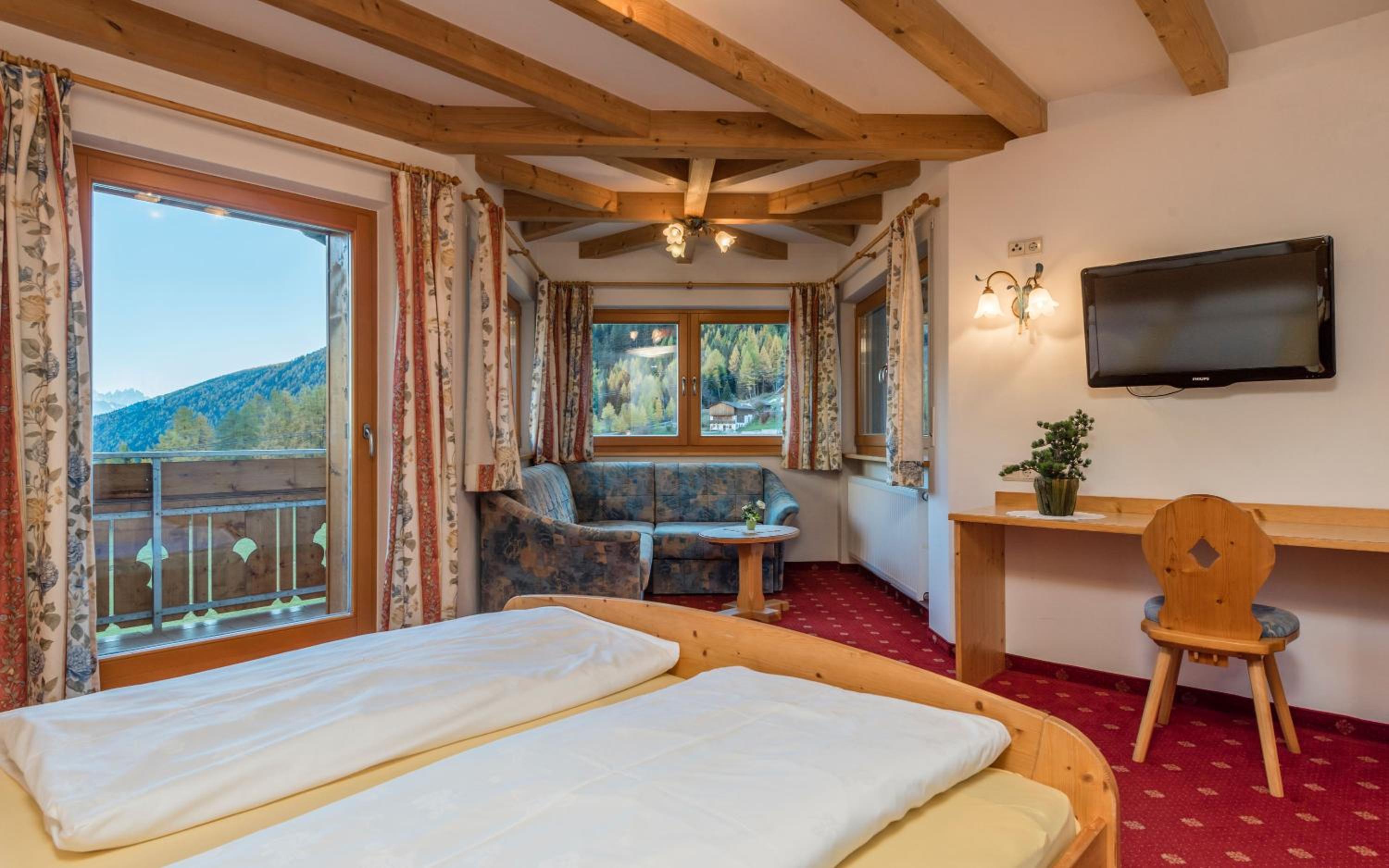 Double Room with Mountain View photo 3