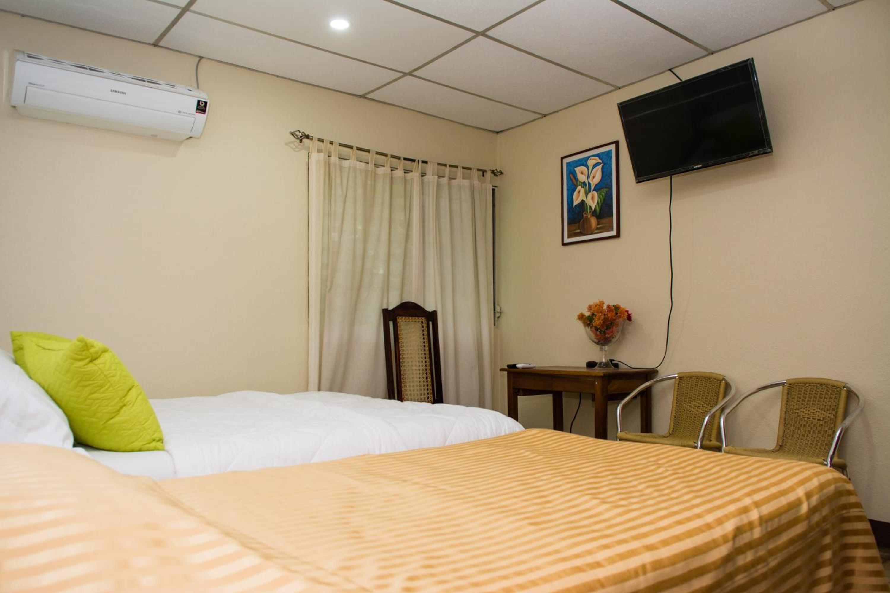 Deluxe Double Or Twin Room photo 1