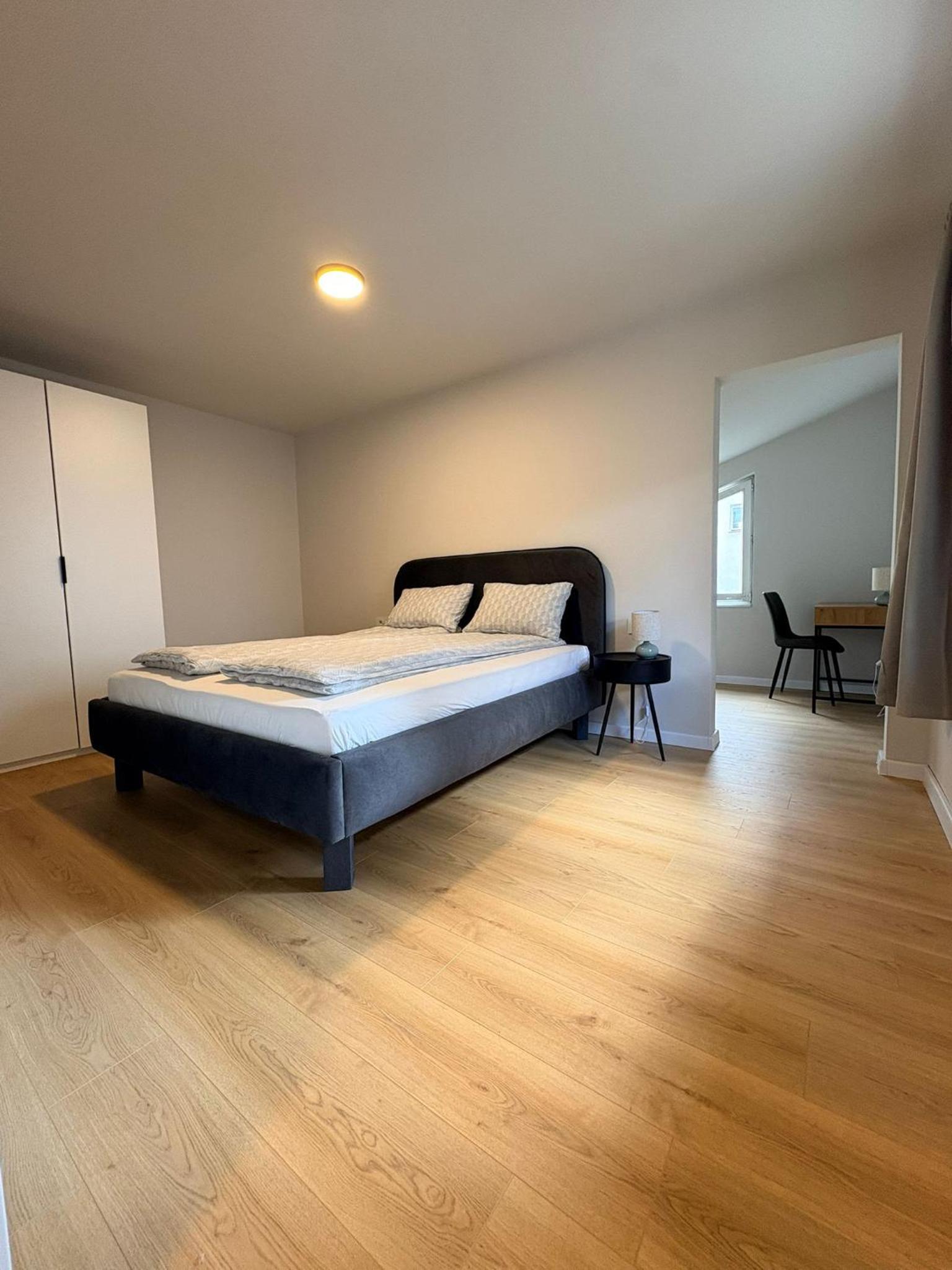 Superior One-Bedroom Apartment with Balcony