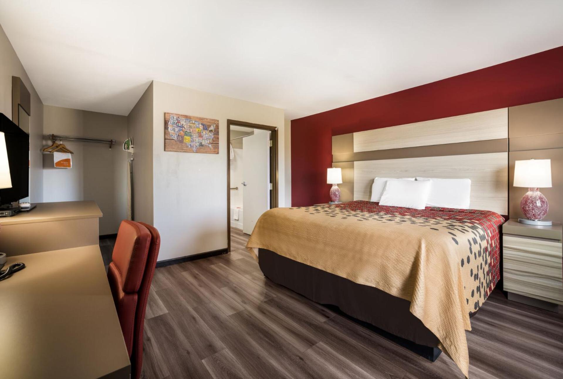 King Room - Accessible/Non-Smoking photo 1