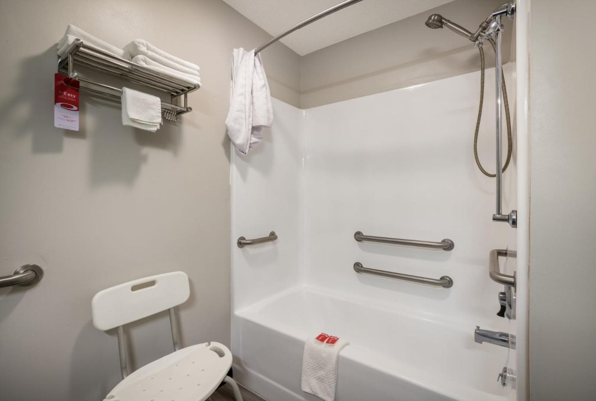 King Room - Accessible/Non-Smoking
