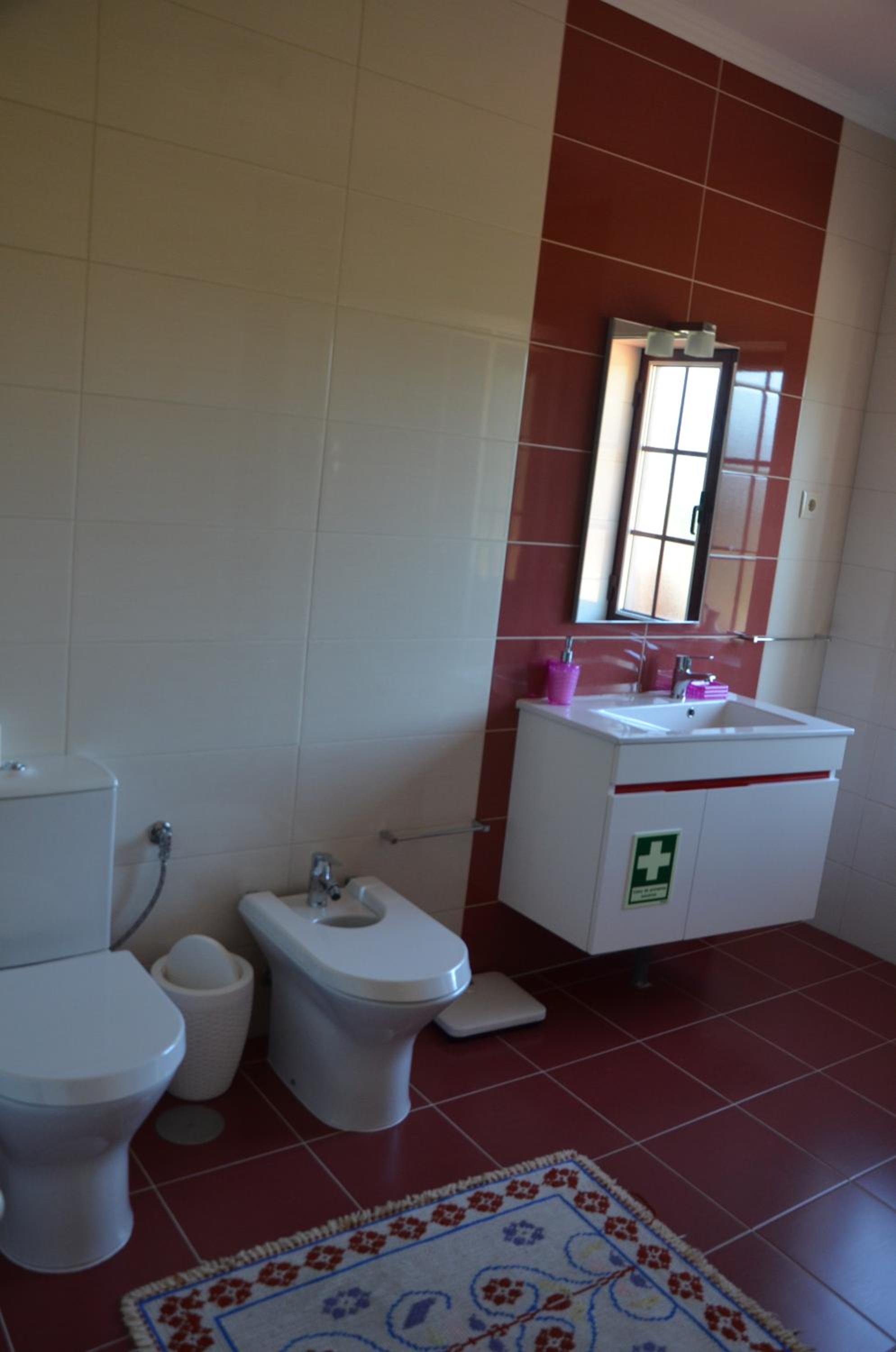 Double Room - Photo 7