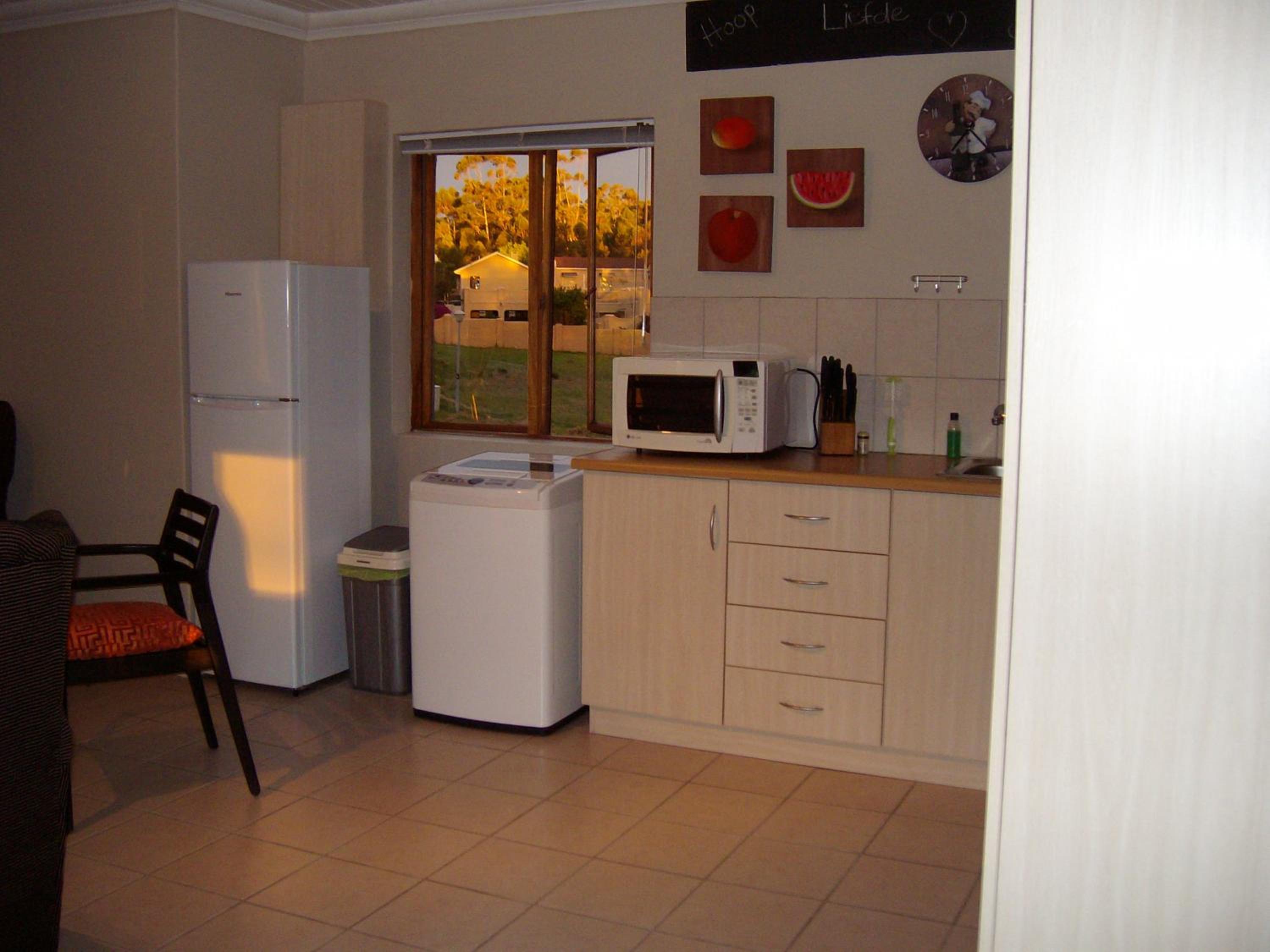 Apartment with Balcony - Photo 10