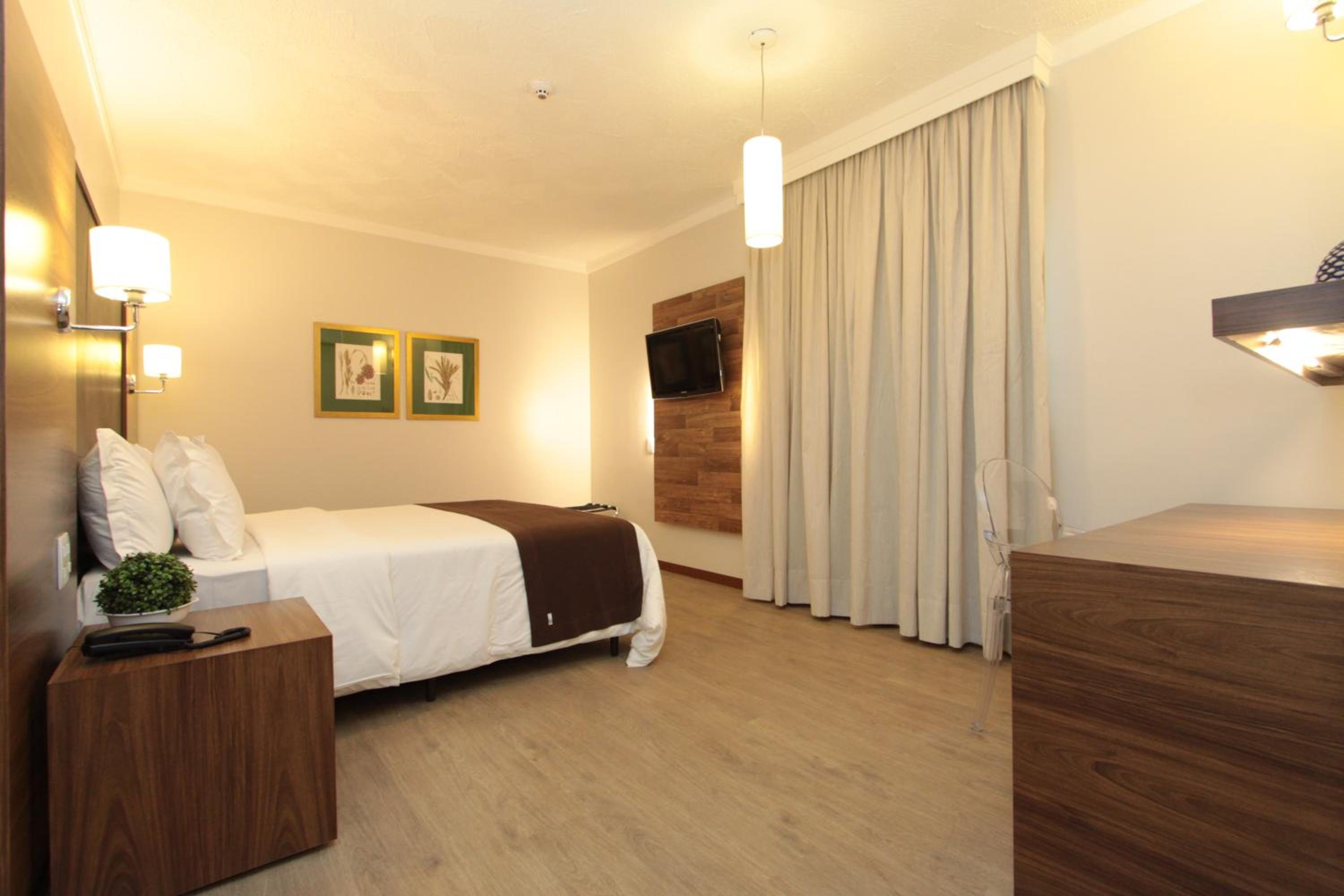 Deluxe Double Room photo 2