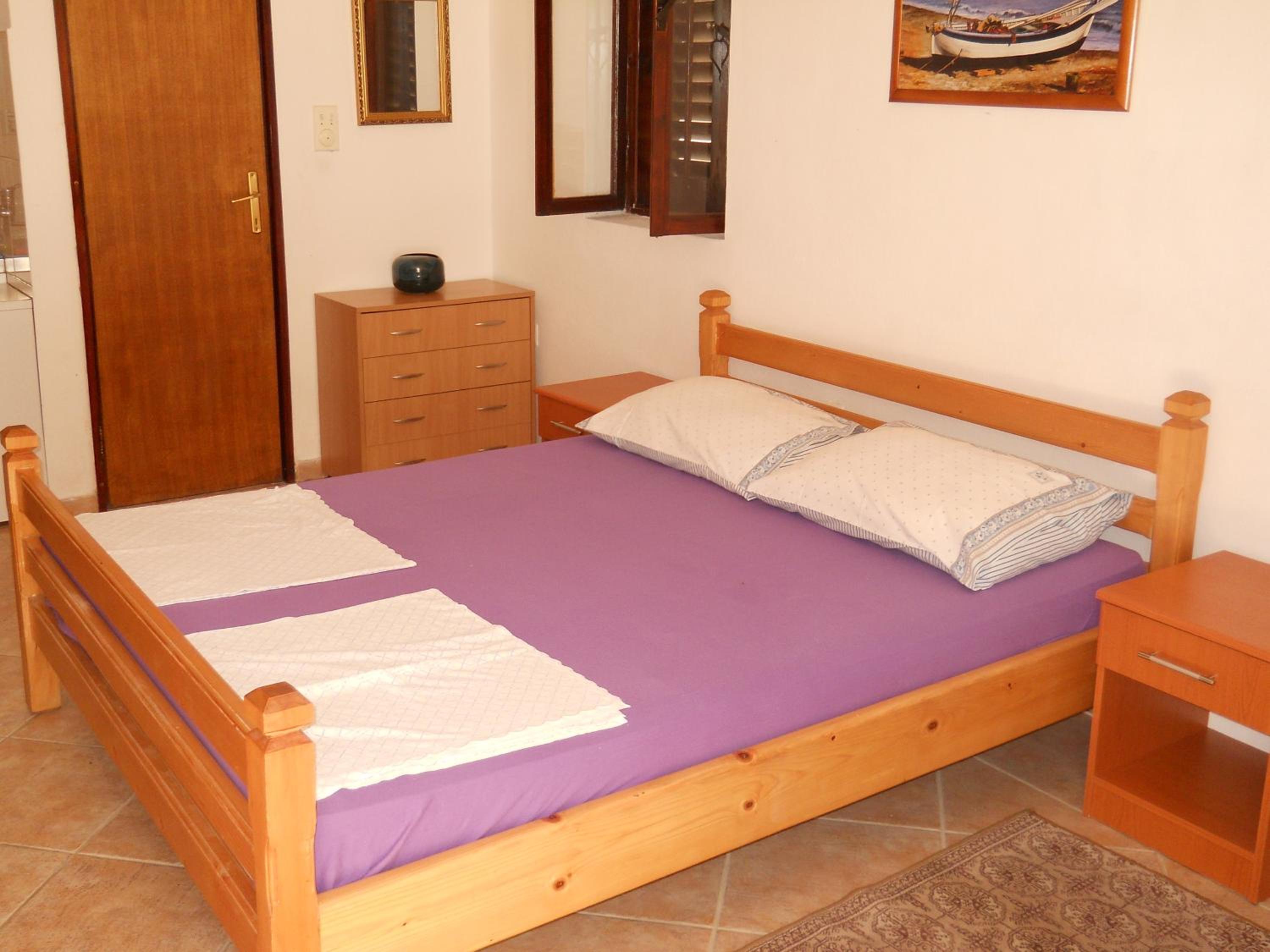 Studio Apartment photo 1