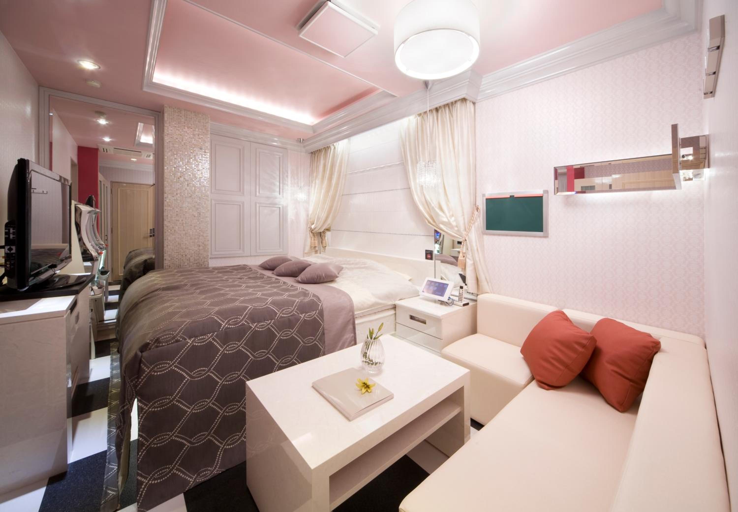 Economy Double Room - Photo 4