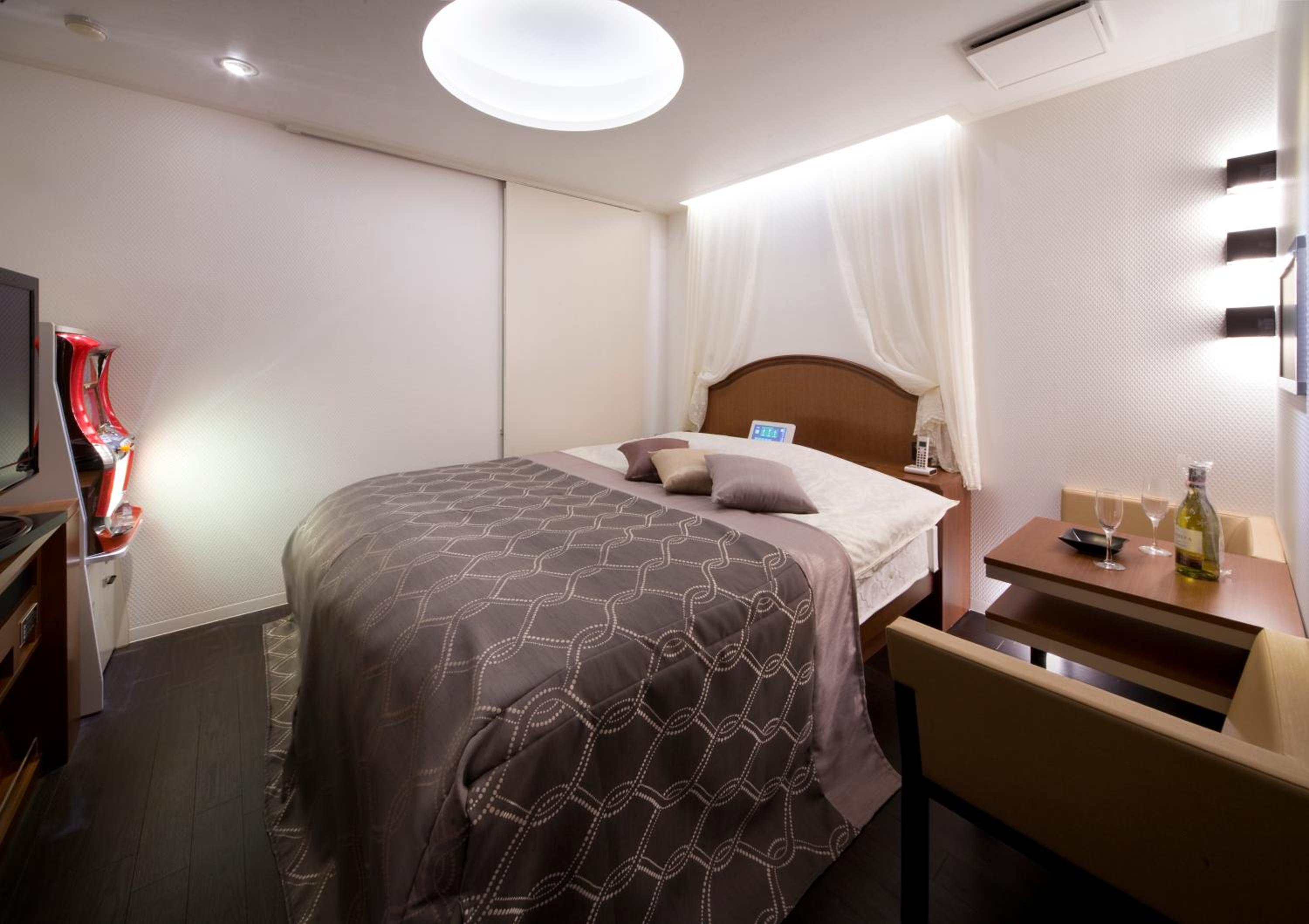 Standard Double Room - Photo 2