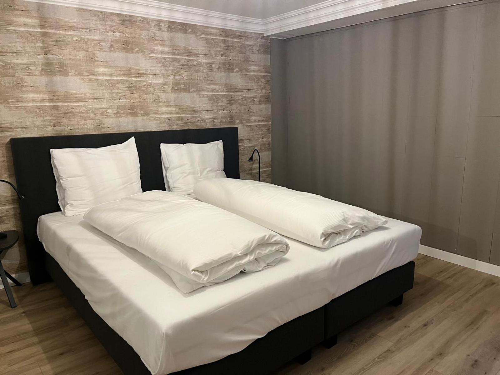 Two-Bedroom Suite photo 2