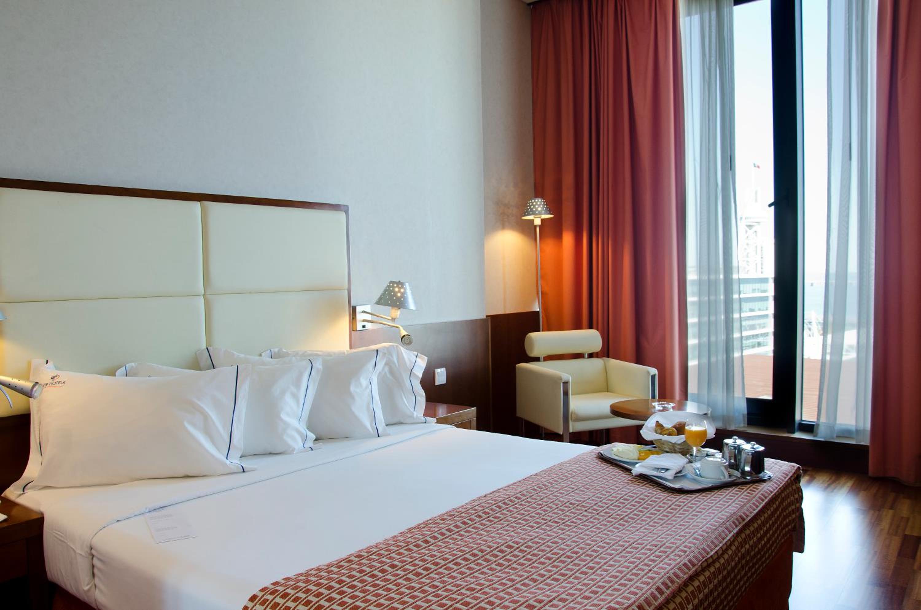 Double or Twin Room - Photo 9