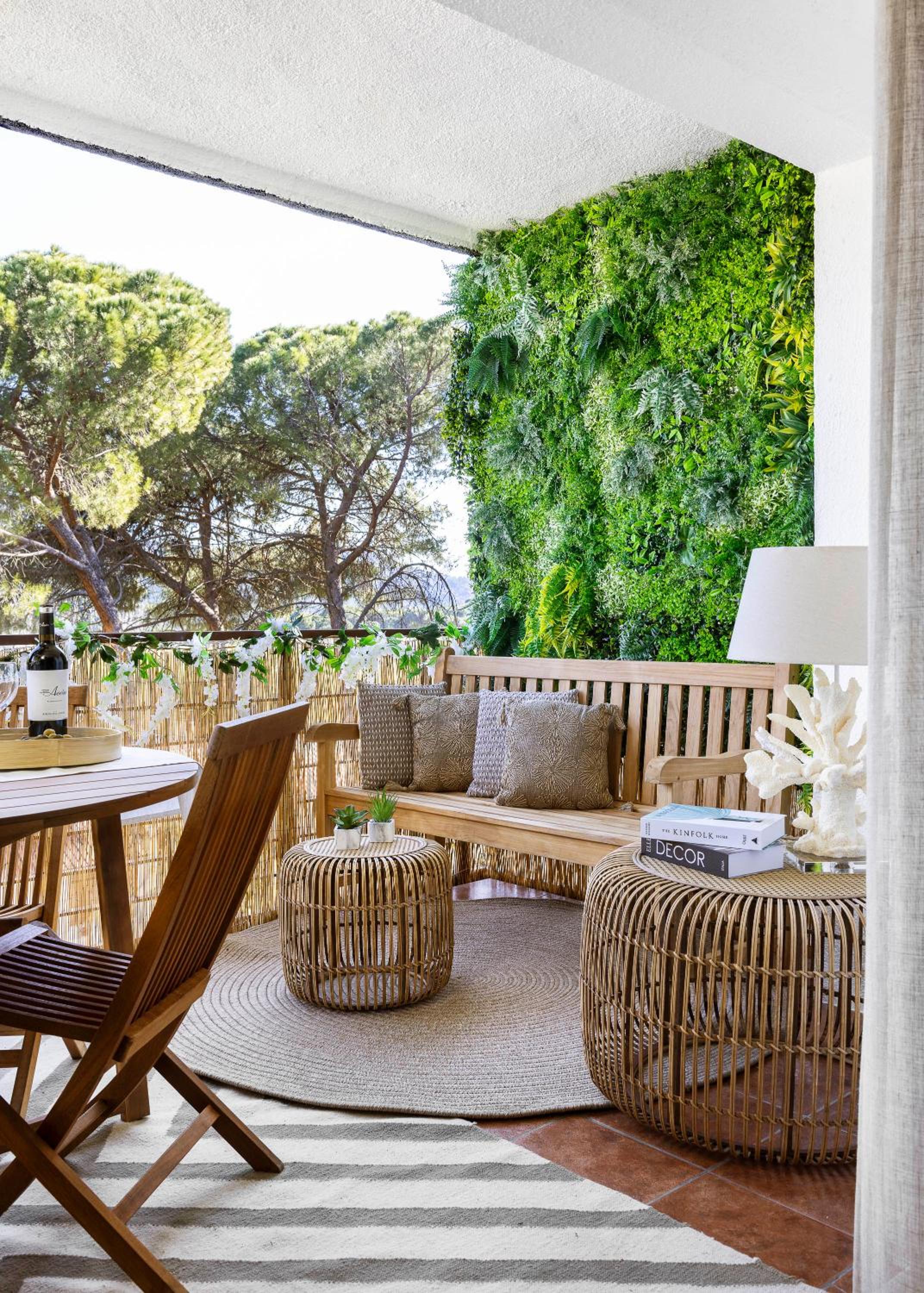 Three-Bedroom Premium Apartment with Balcony photo 3