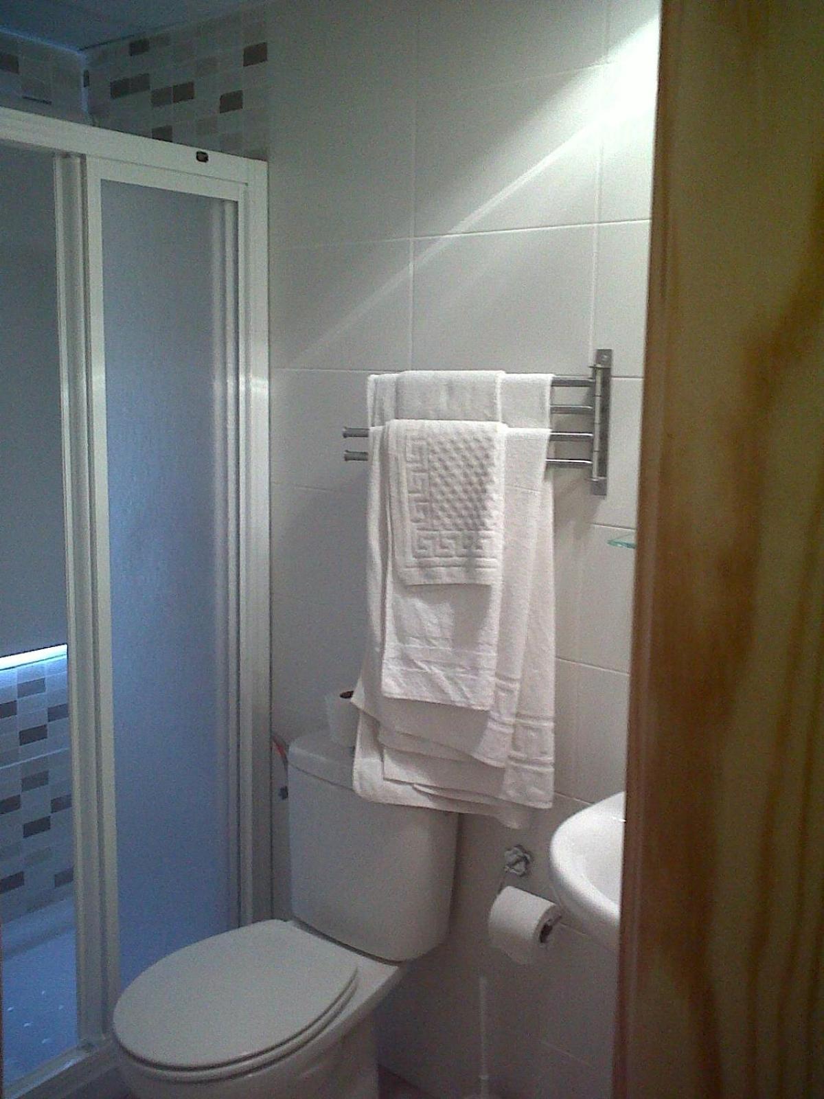 Single Room photo 3