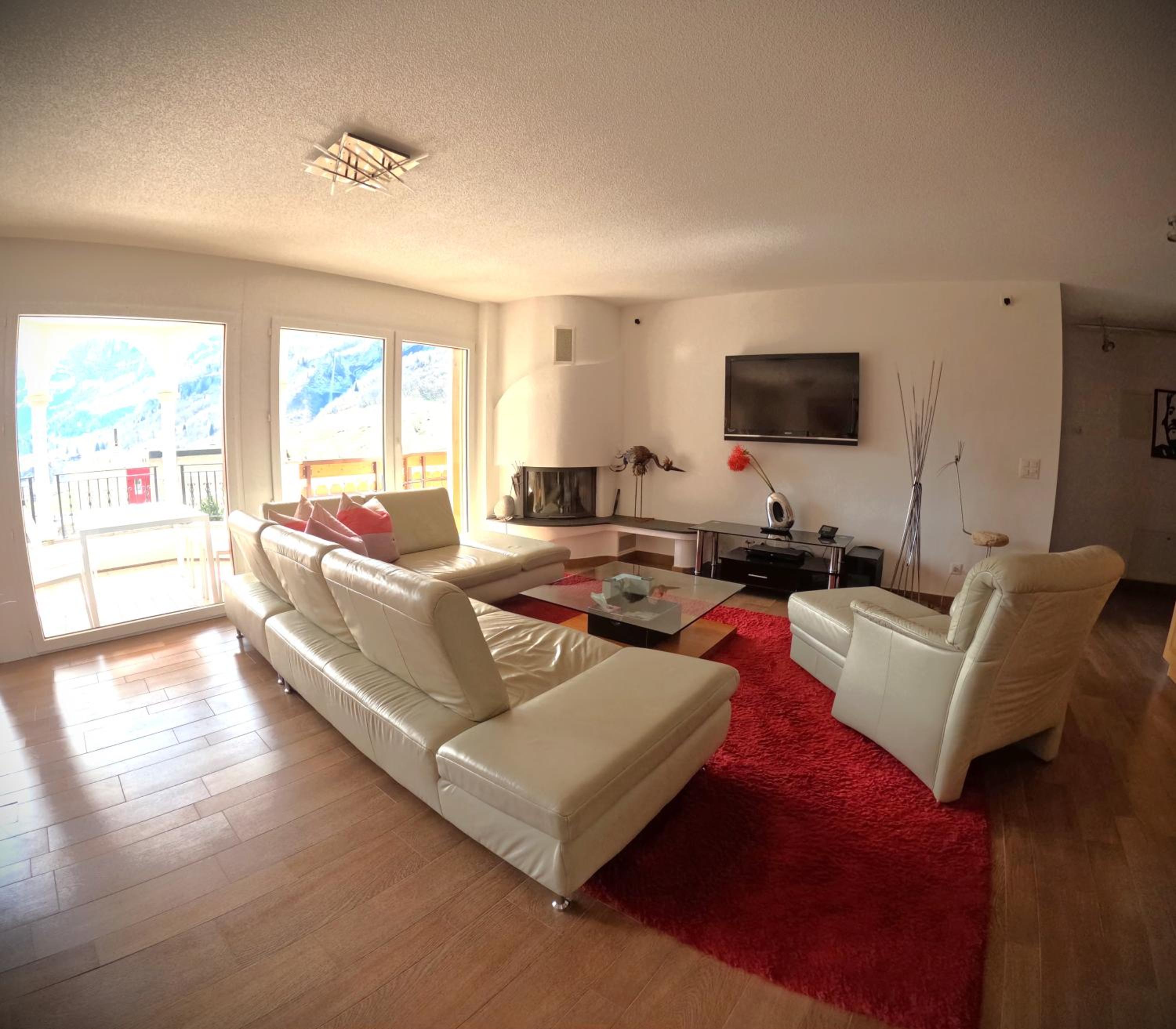 Suite with Mountain View photo 2