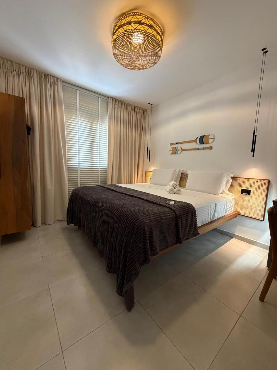 Deluxe King Room photo 1