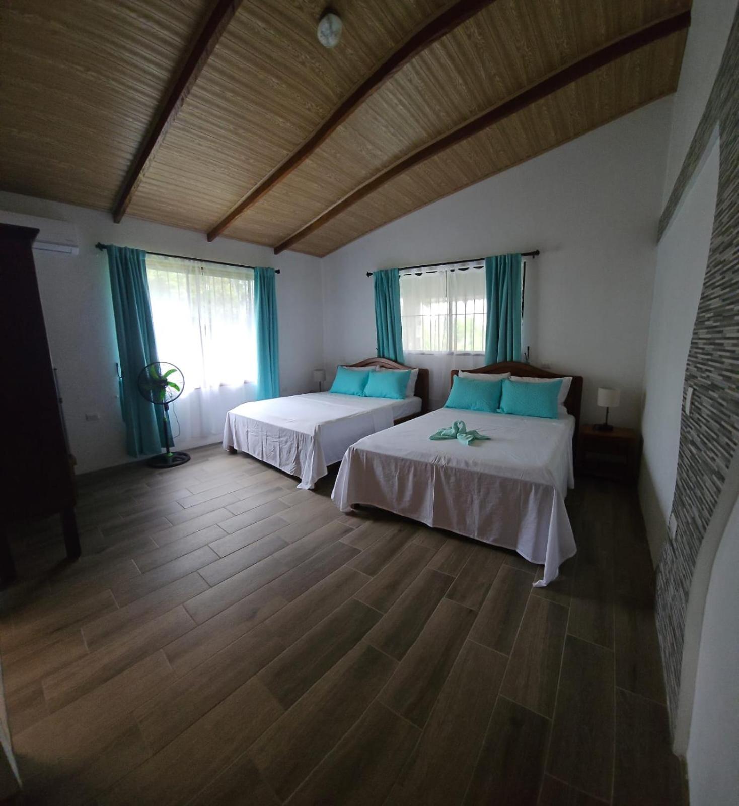 Deluxe Double Room with Two Double Beds photo 1