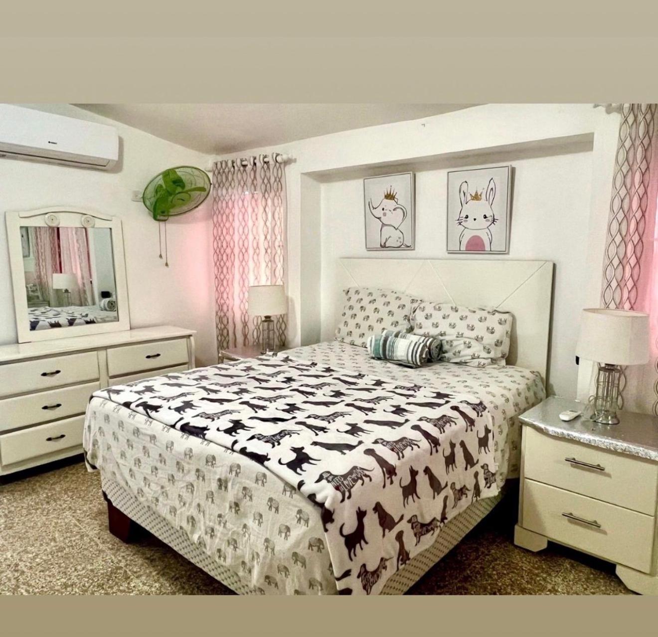 Two-Bedroom Apartment with Balcony photo 2