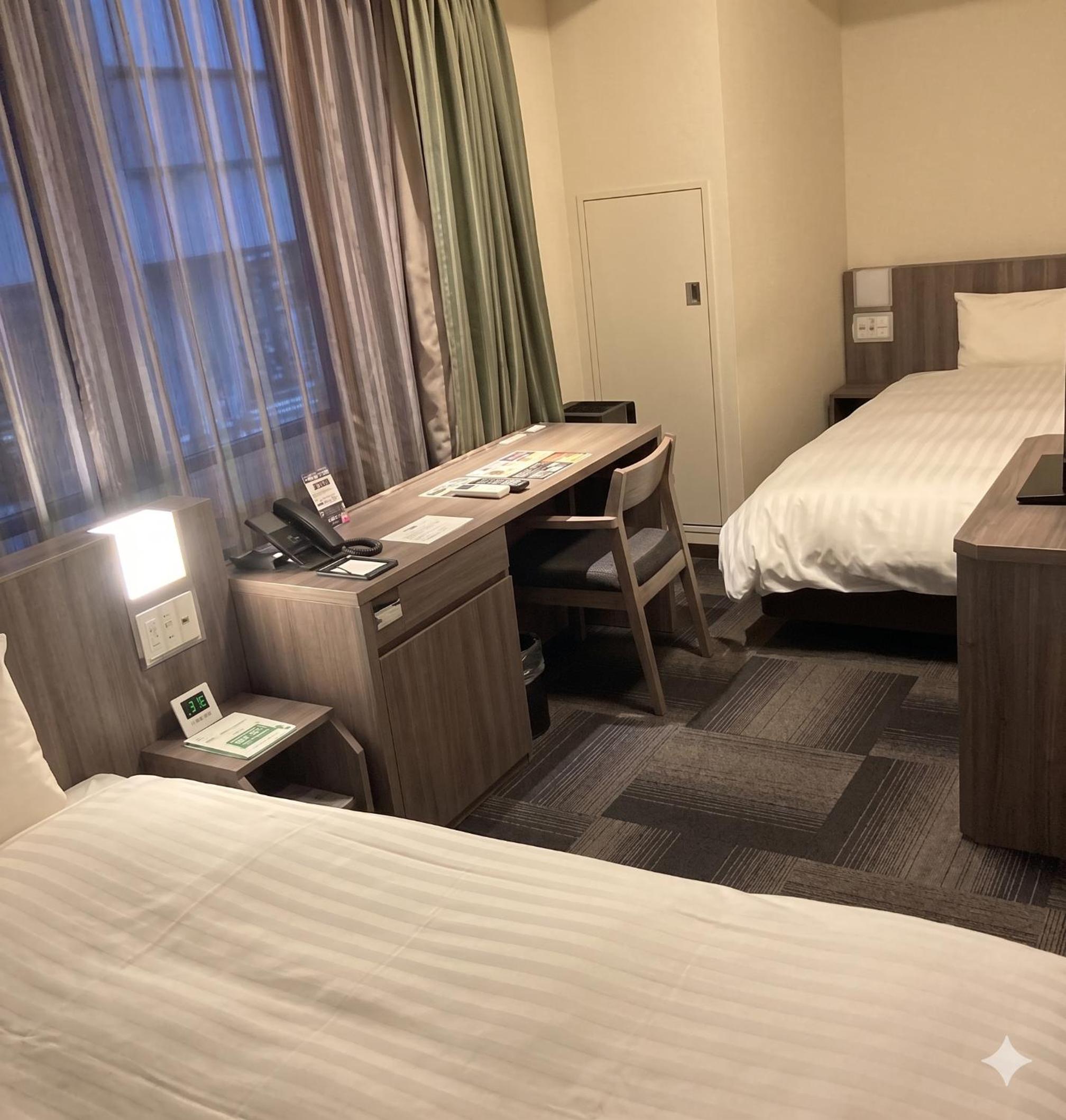Designer Twin Room - Non-Smoking - No Daily Cleaning