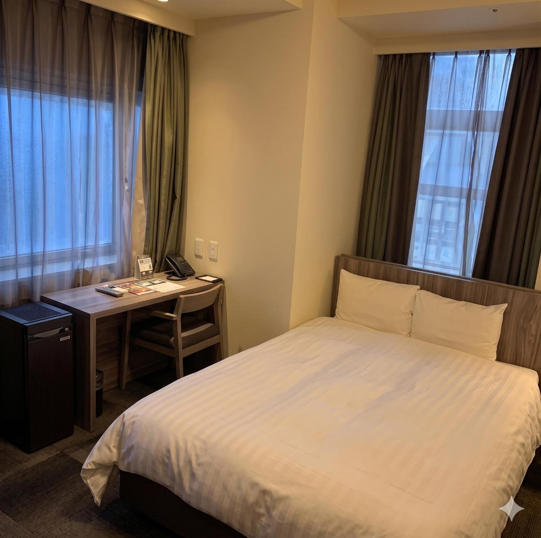 Corner Double Room - Non-Smoking - No Daily Cleaning