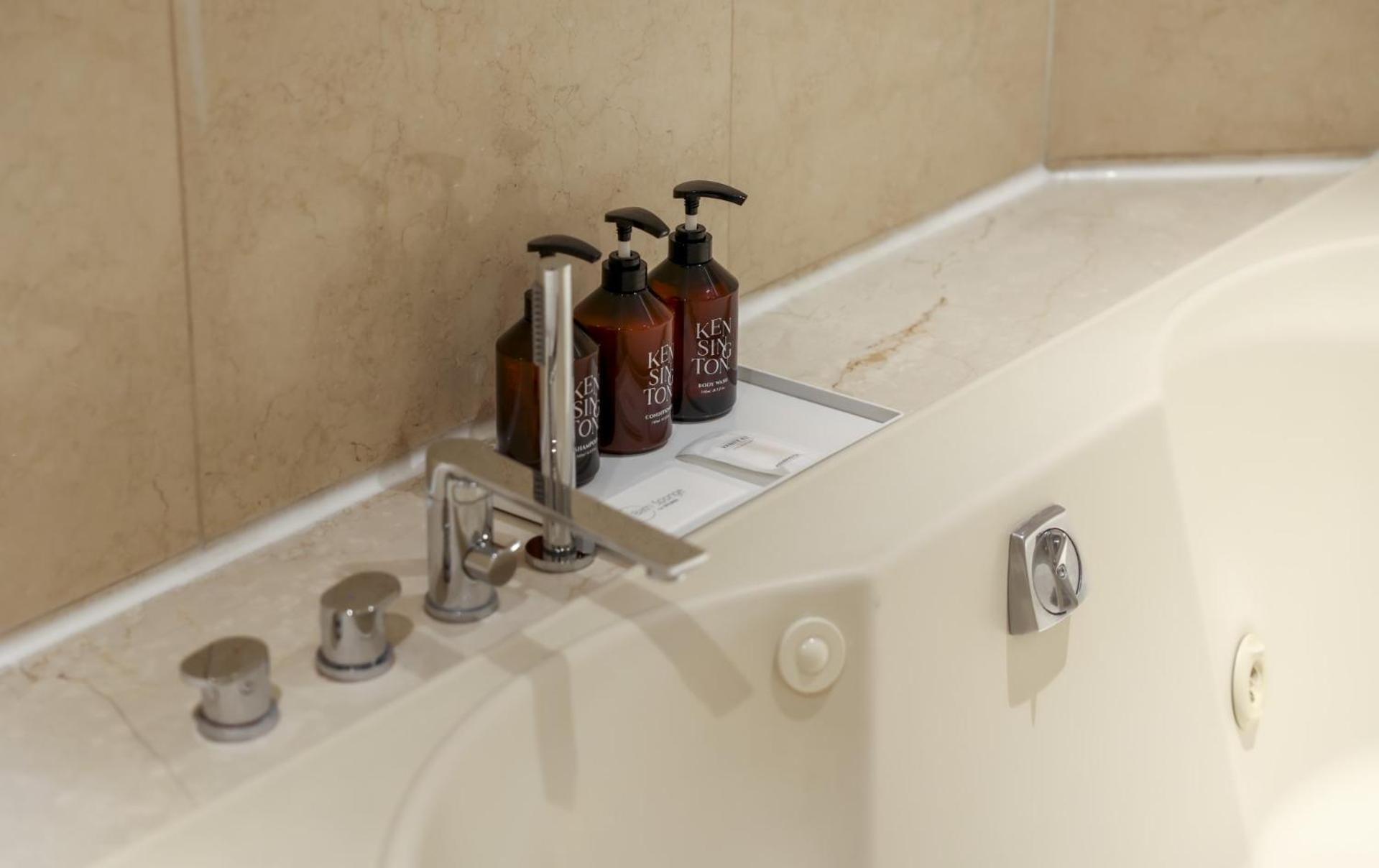 Family Suite - Photo 2