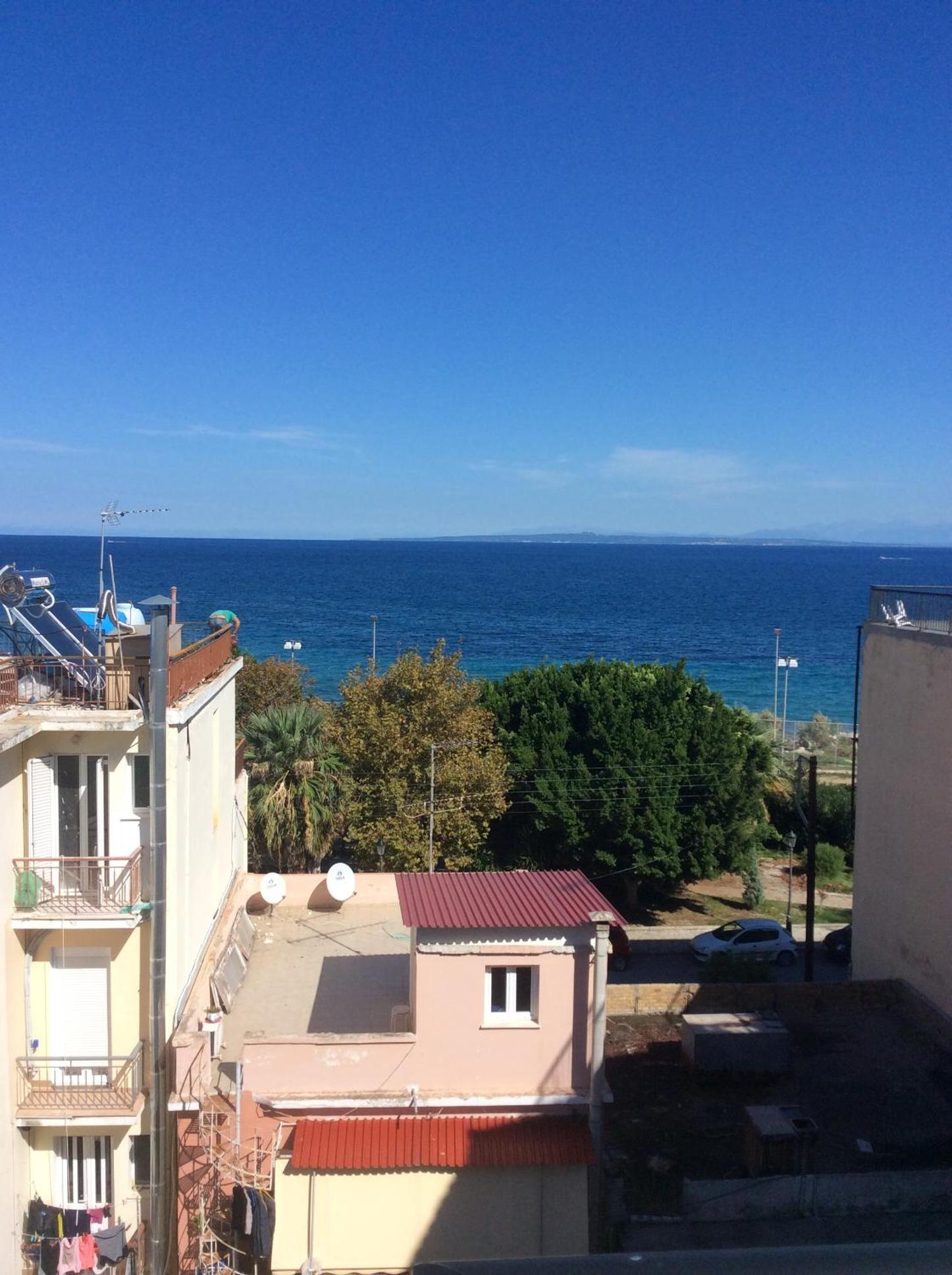Studio Apartment with Sea View photo 3