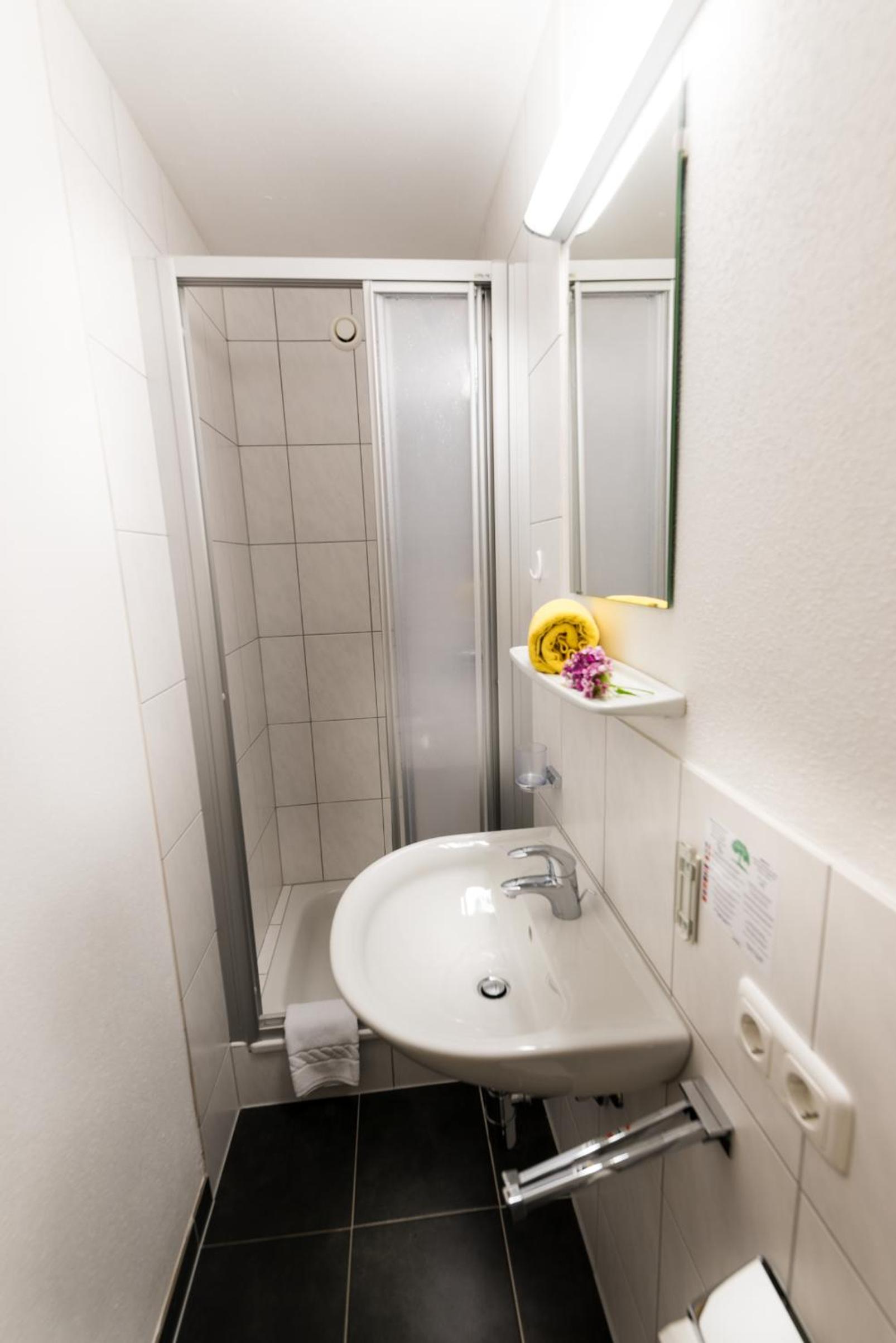 Single Room photo 2