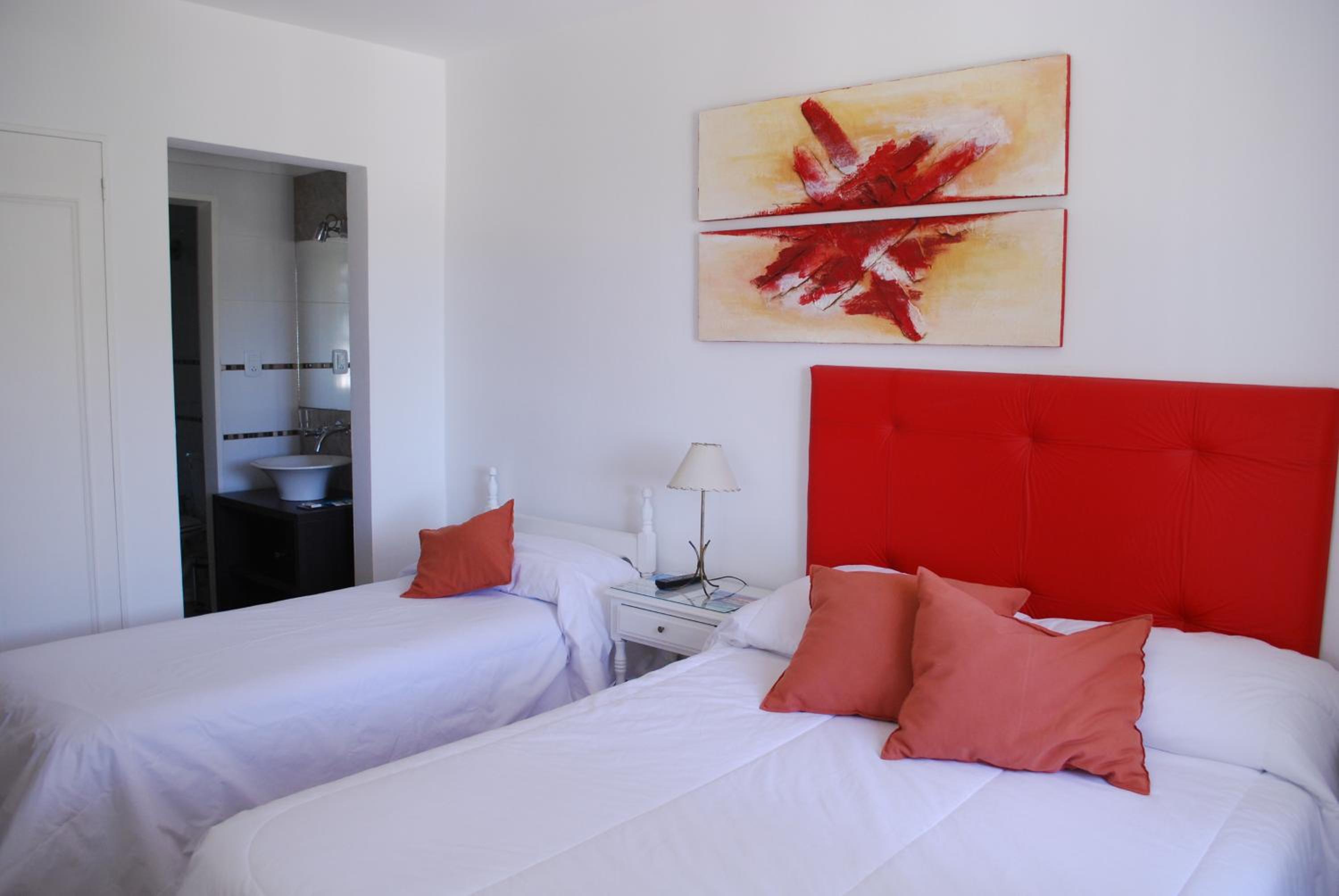 Triple Room photo 2