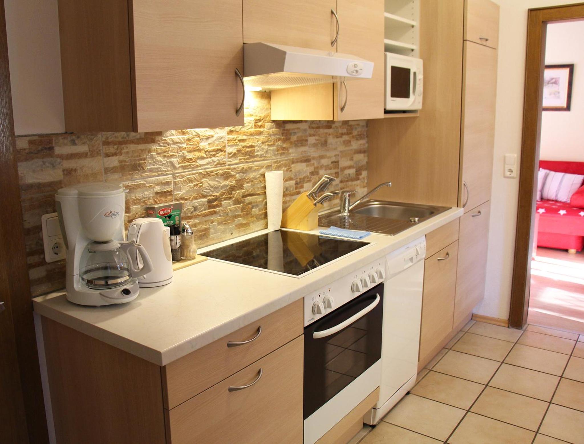 Apartment with Terrace 1 photo 2
