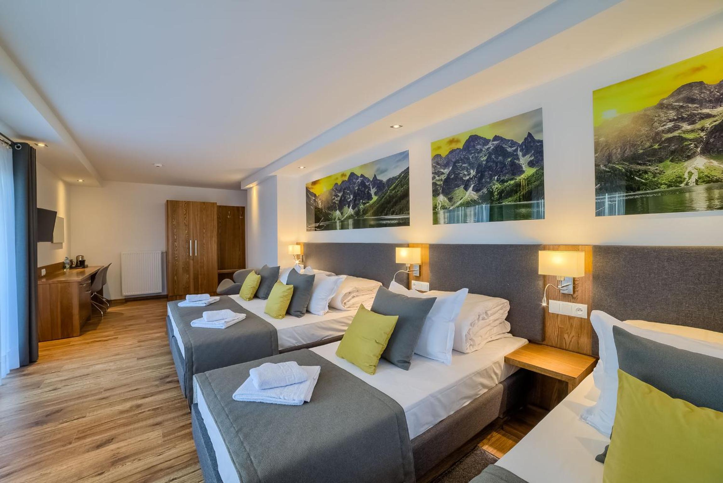 Standard Quadruple Room - Photo 2