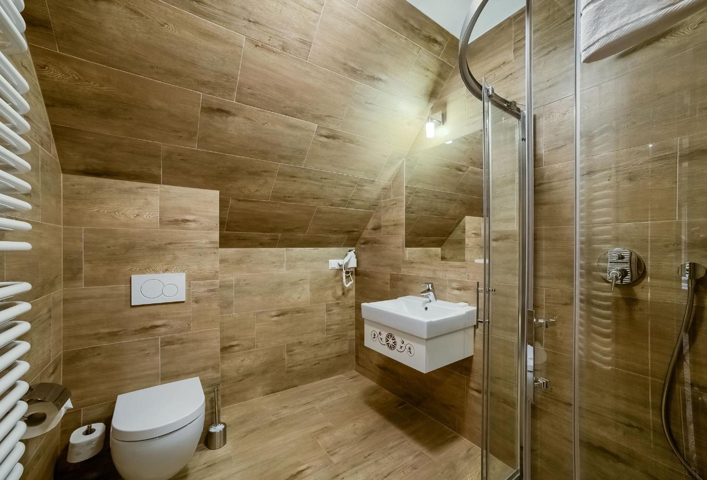 Standard Quadruple Room - Photo 5