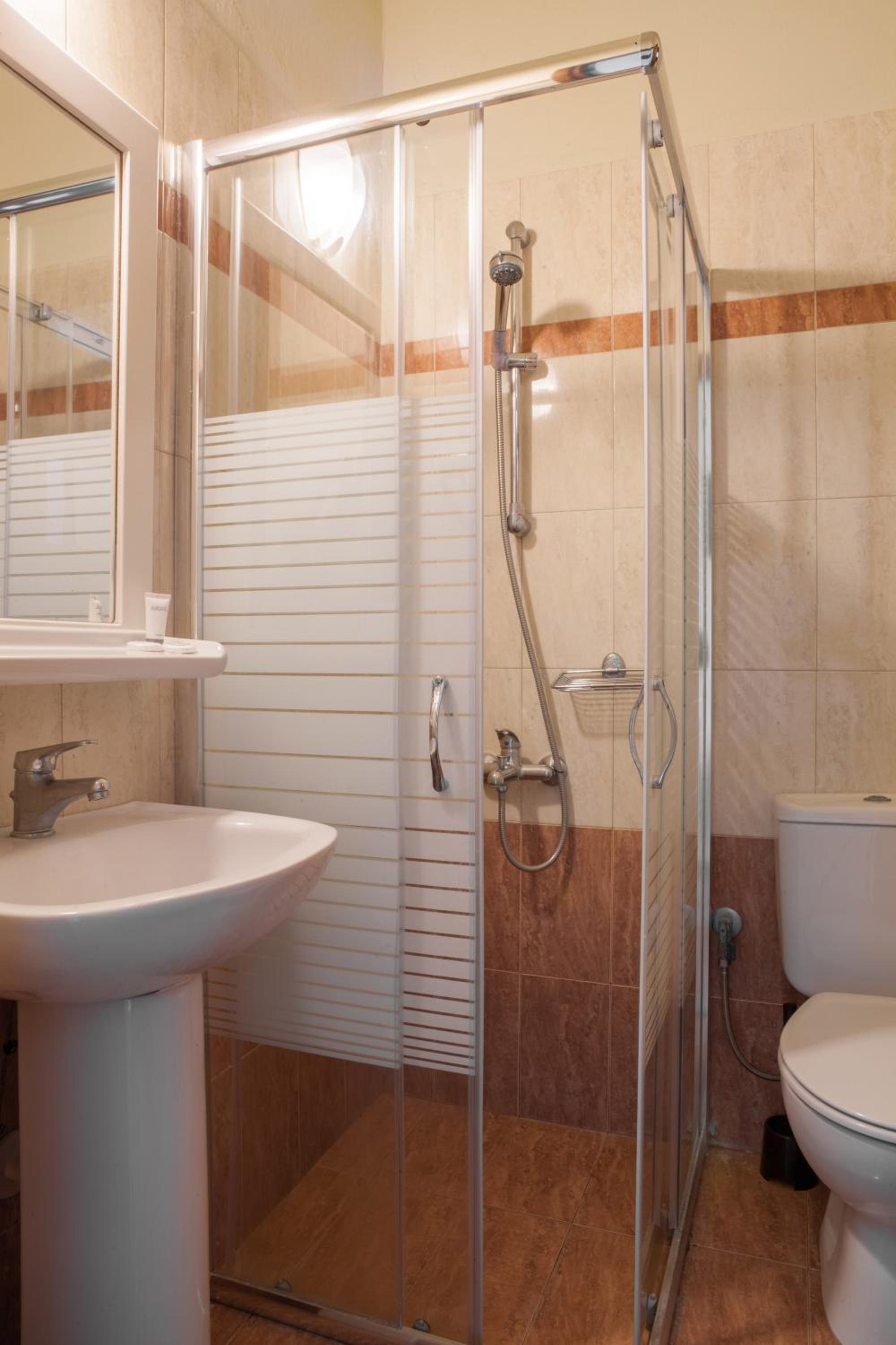Double Studio with Balcony and Sea view - Photo 8