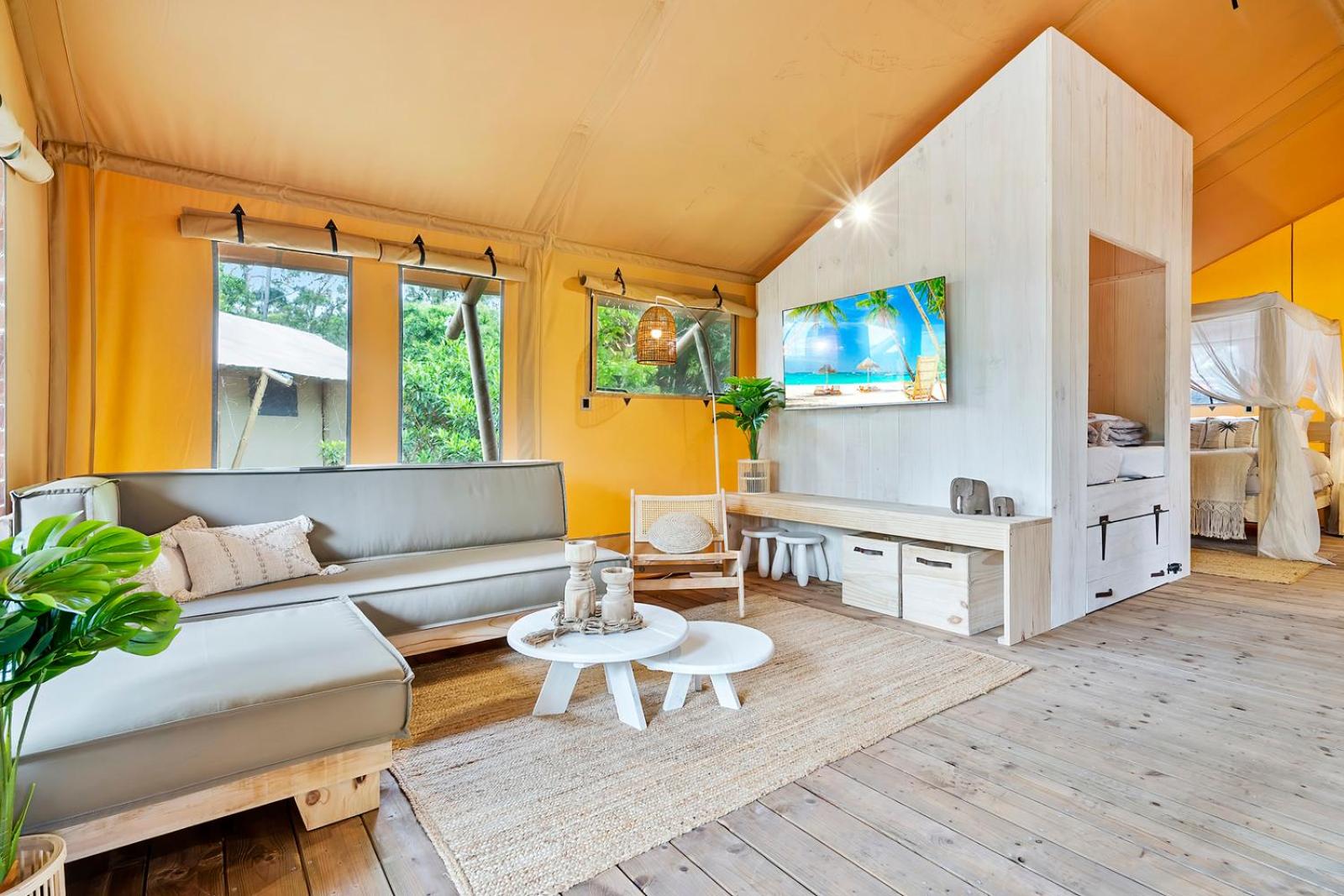 Family Safari Tent, photo 6