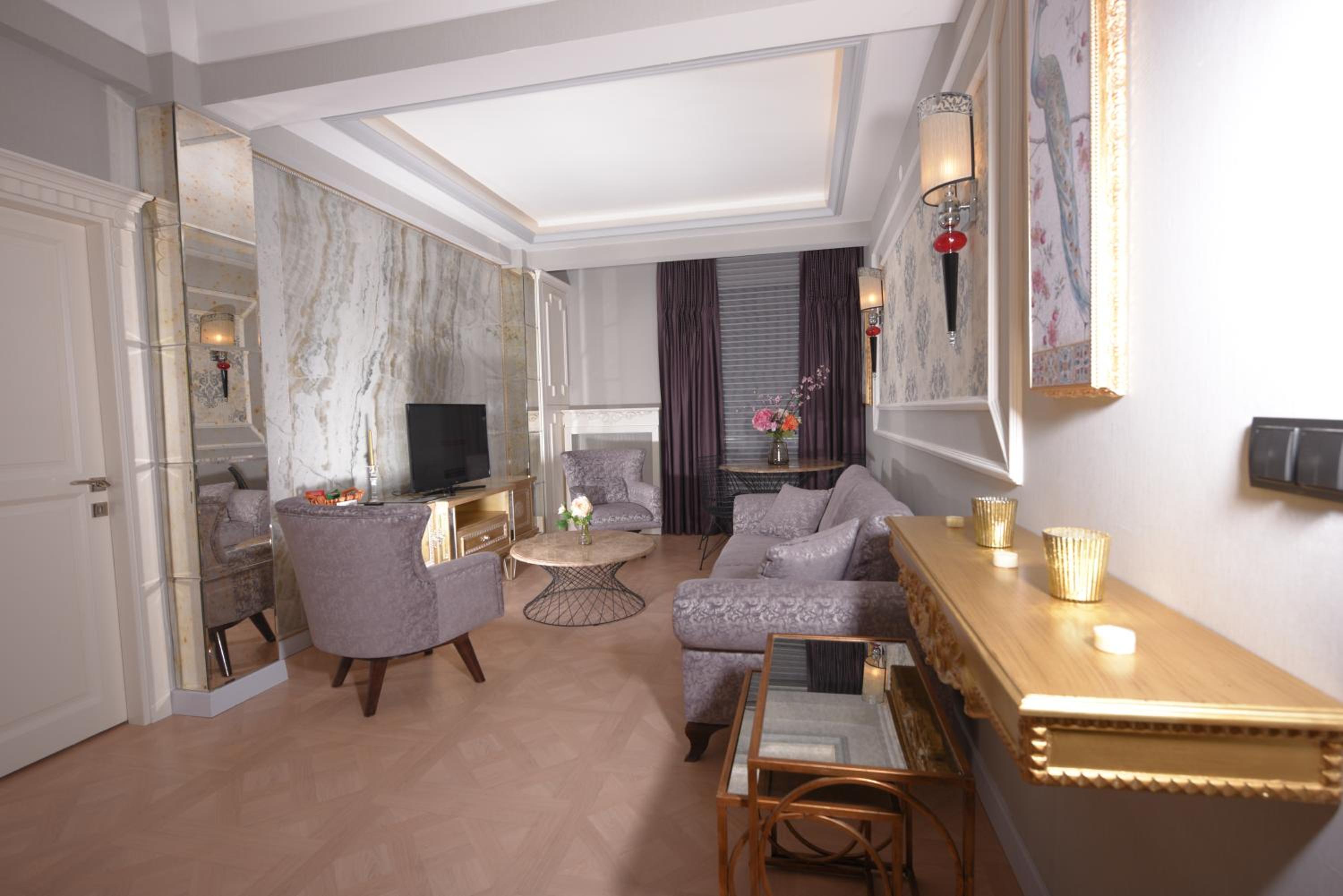 King Suite with Sea View - Photo 15