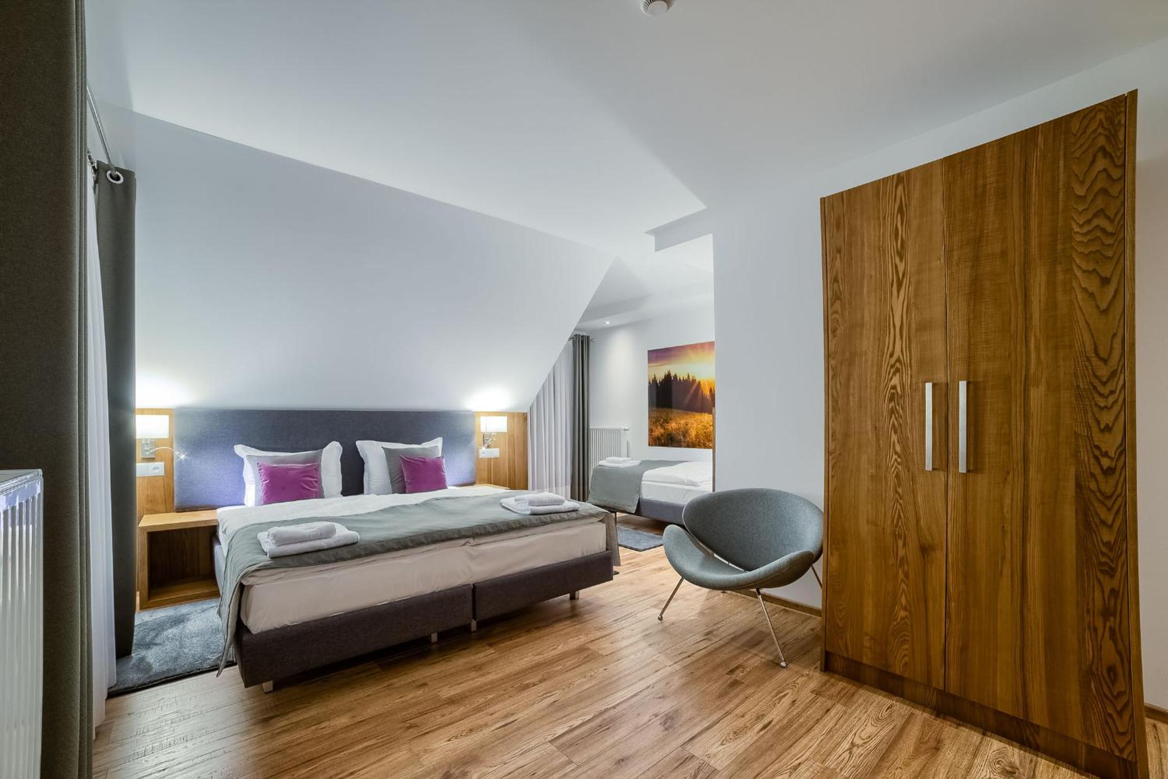Standard Triple Room - Photo 5