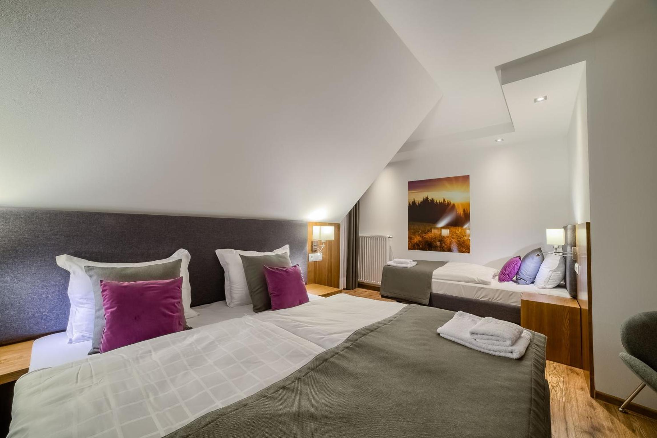 Standard Triple Room - Photo 2